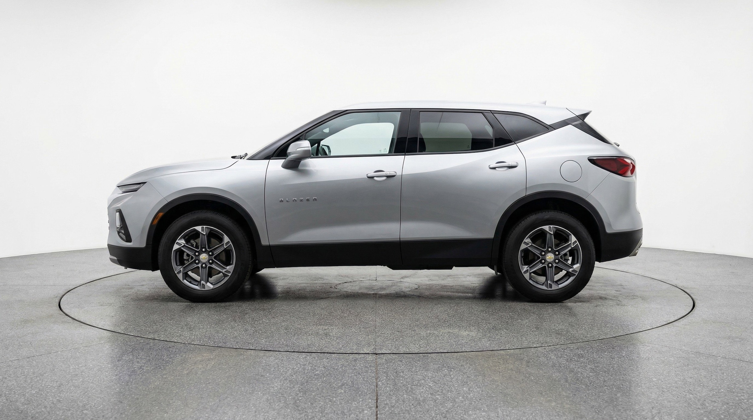 Thumbnail: 2025 Chevrolet Blazer - 5