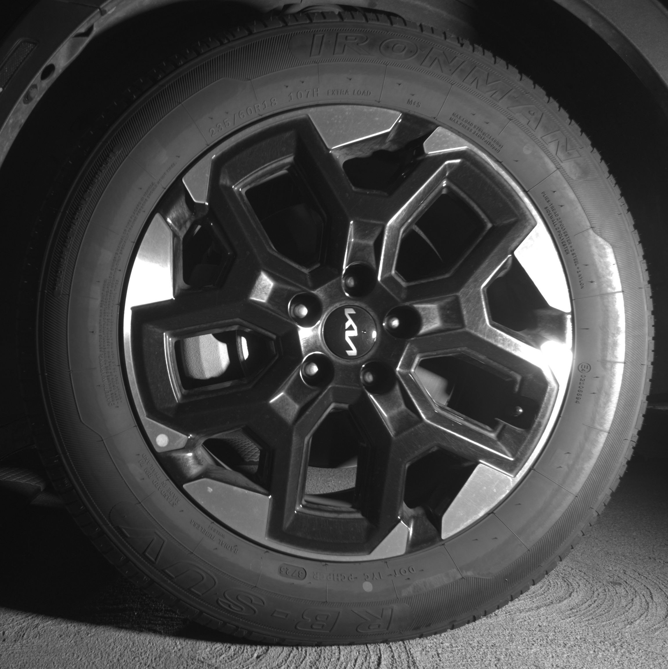 Thumbnail: 2024 Kia Sorento - 12