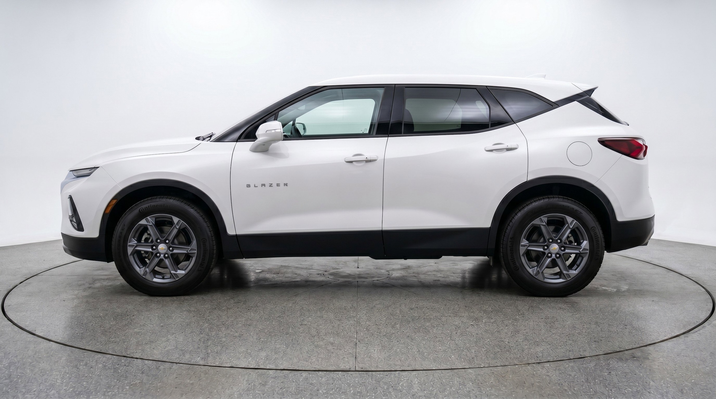 Thumbnail: 2025 Chevrolet Blazer - 5