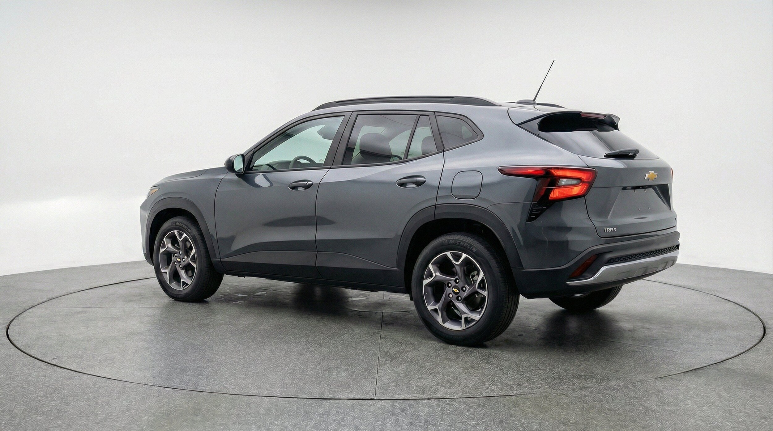Thumbnail: 2025 Chevrolet Trax - 6