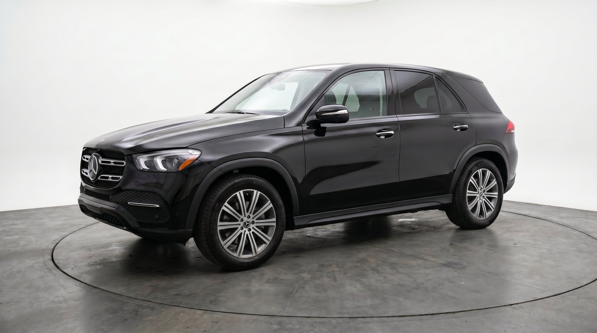 Thumbnail: 2026 Mercedes-Benz GLE - 3