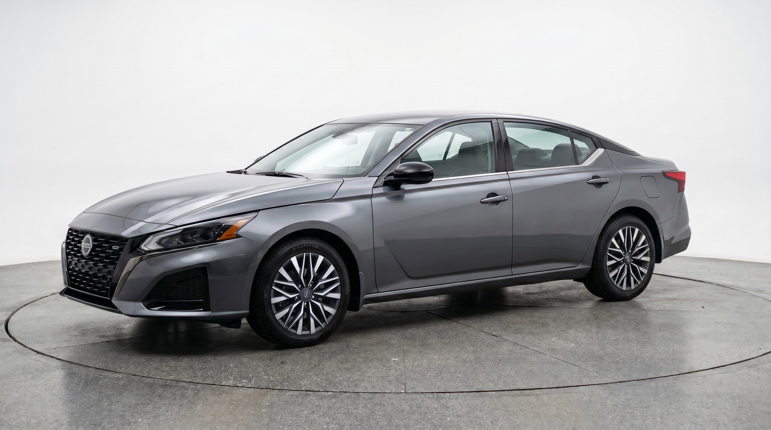 Thumbnail: 2025 Nissan Altima - 3