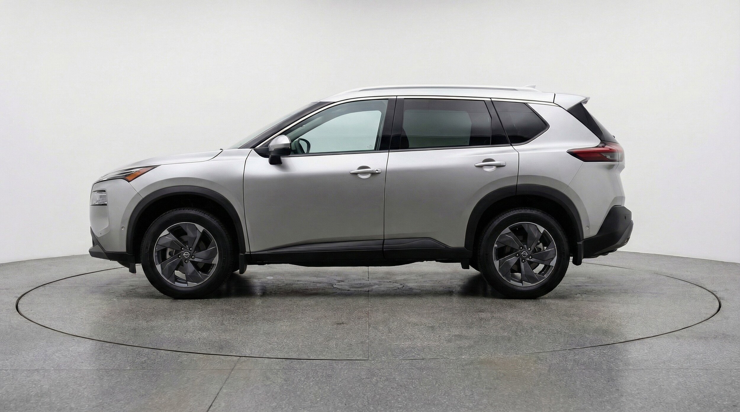 Thumbnail: 2025 Nissan Rogue - 5