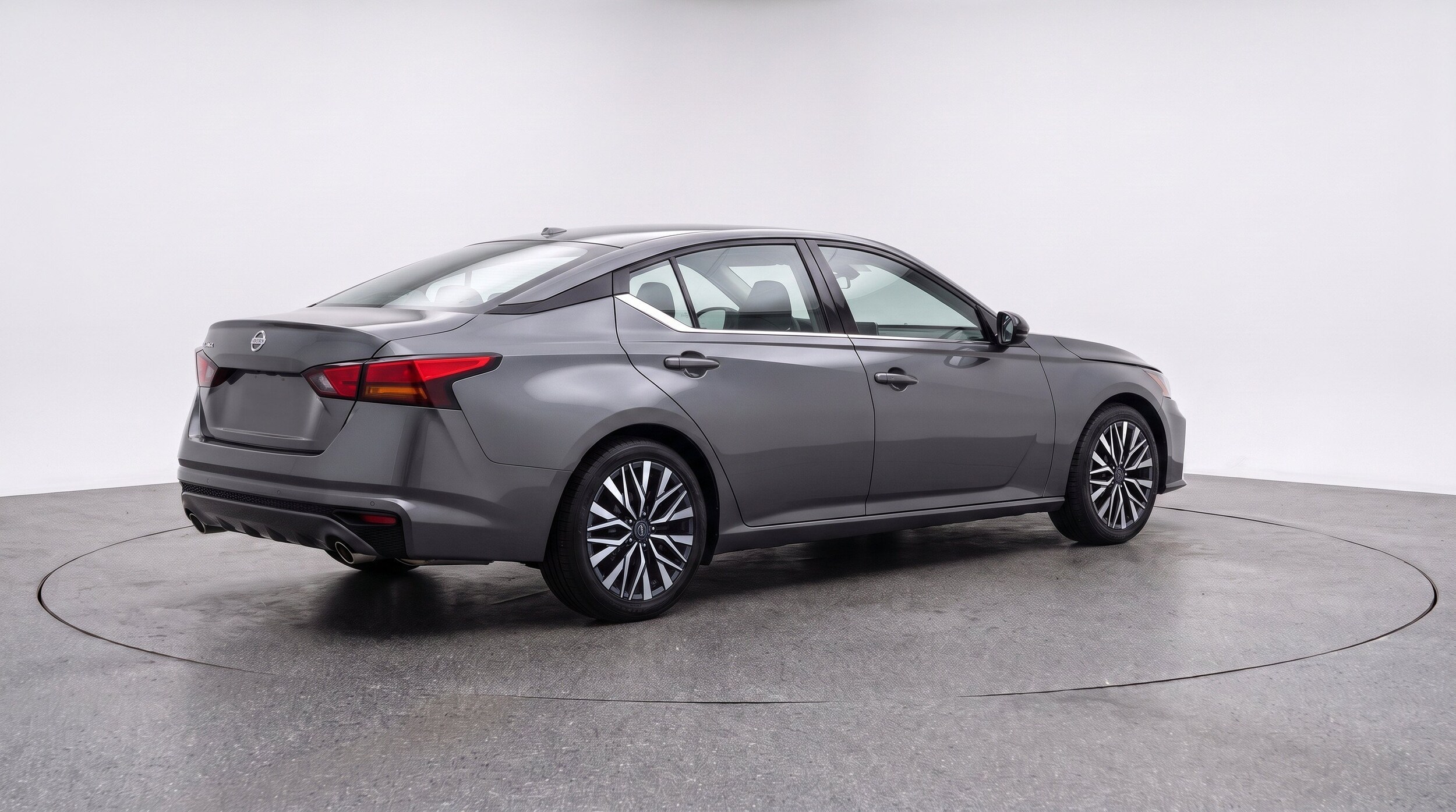 Thumbnail: 2025 Nissan Altima - 9