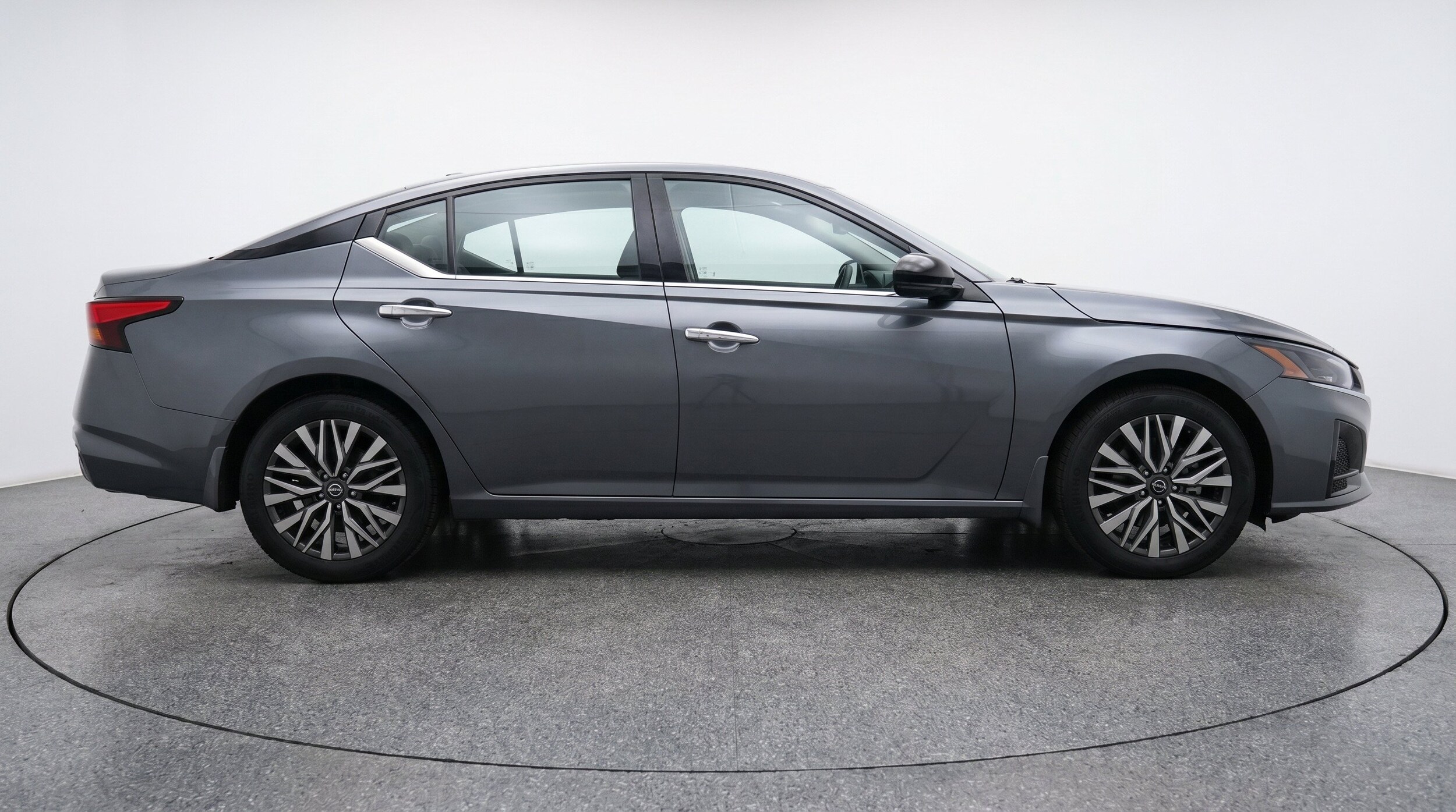 Thumbnail: 2025 Nissan Altima - 10