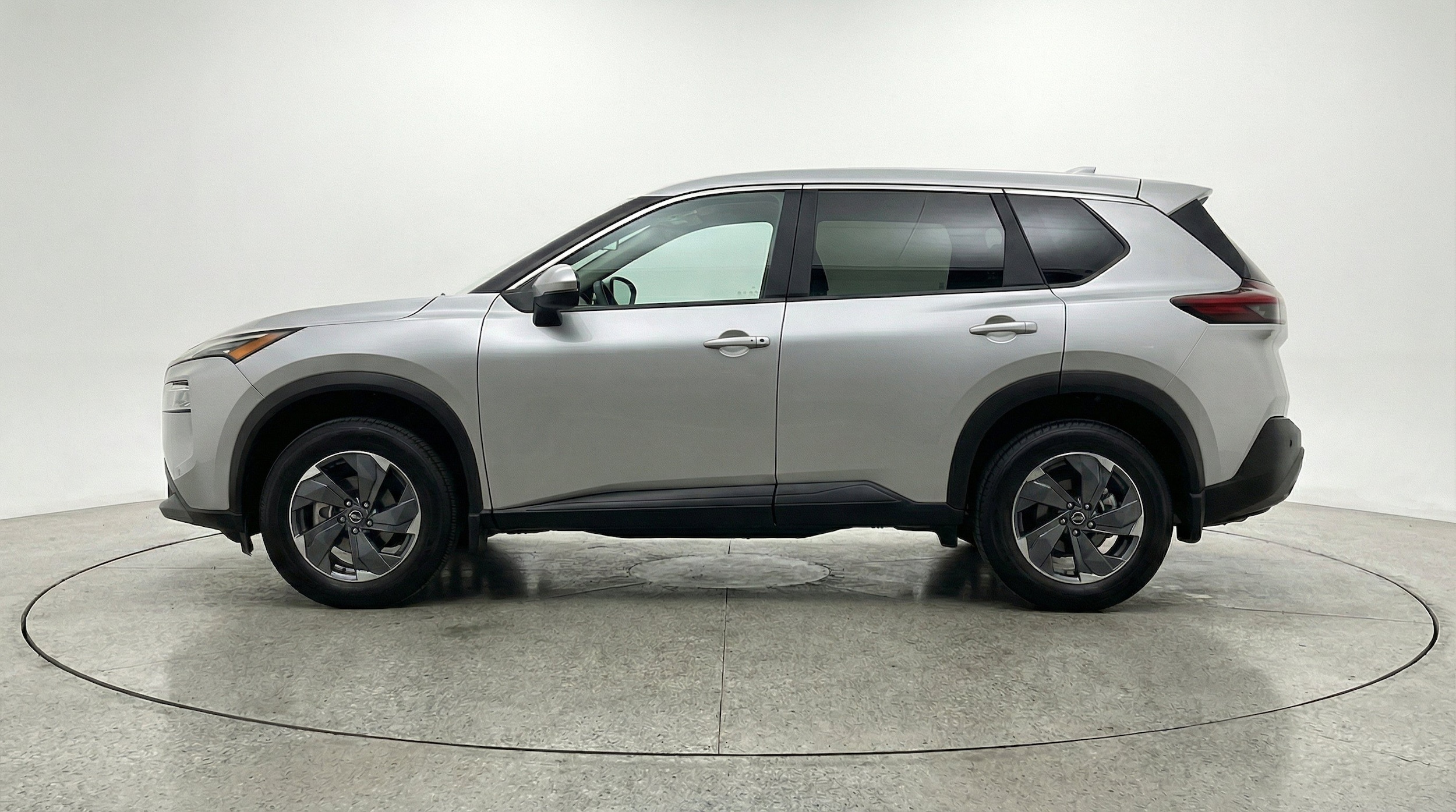 Thumbnail: 2025 Nissan Rogue - 5