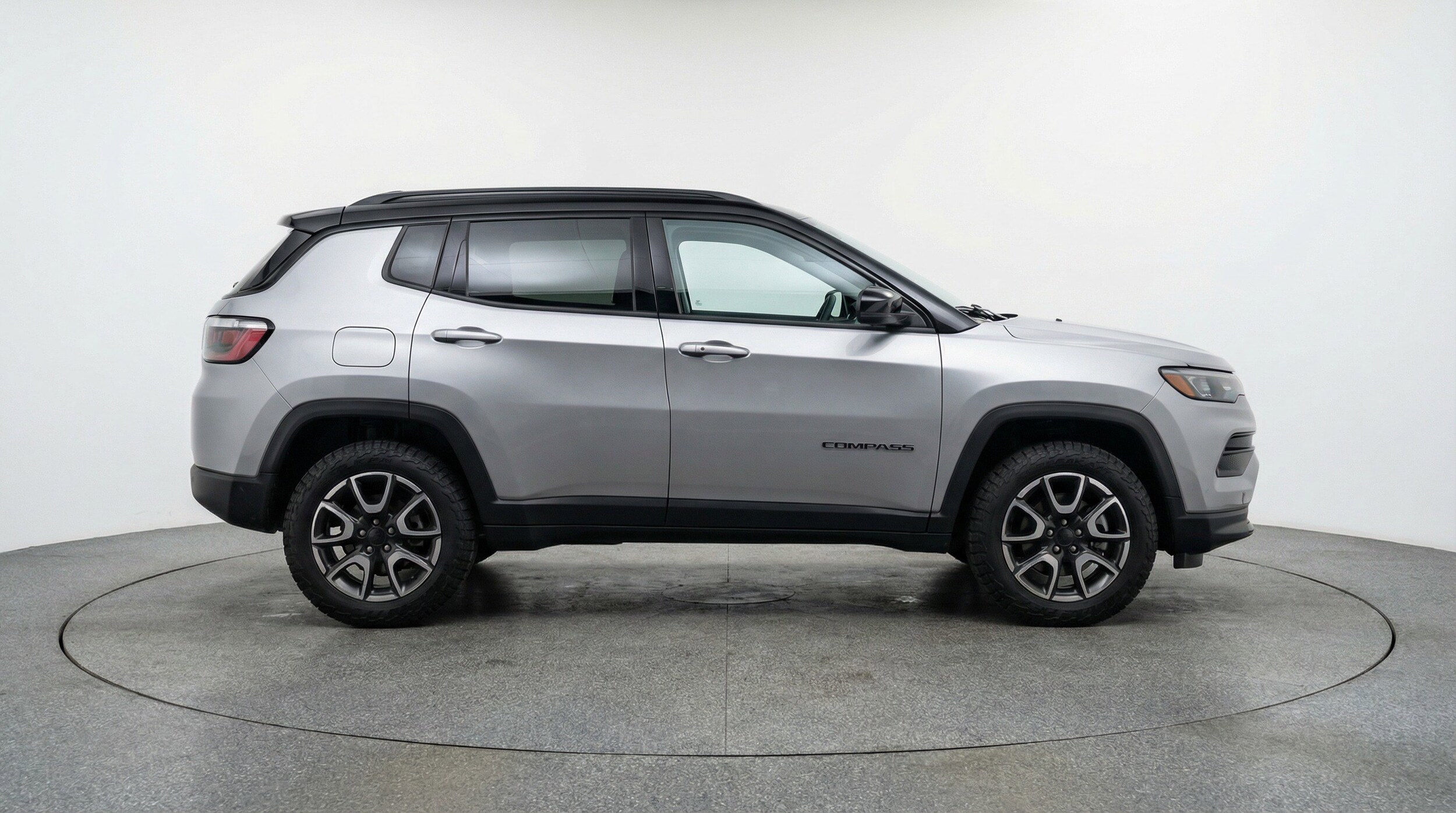 Thumbnail: 2025 Jeep Compass - 11