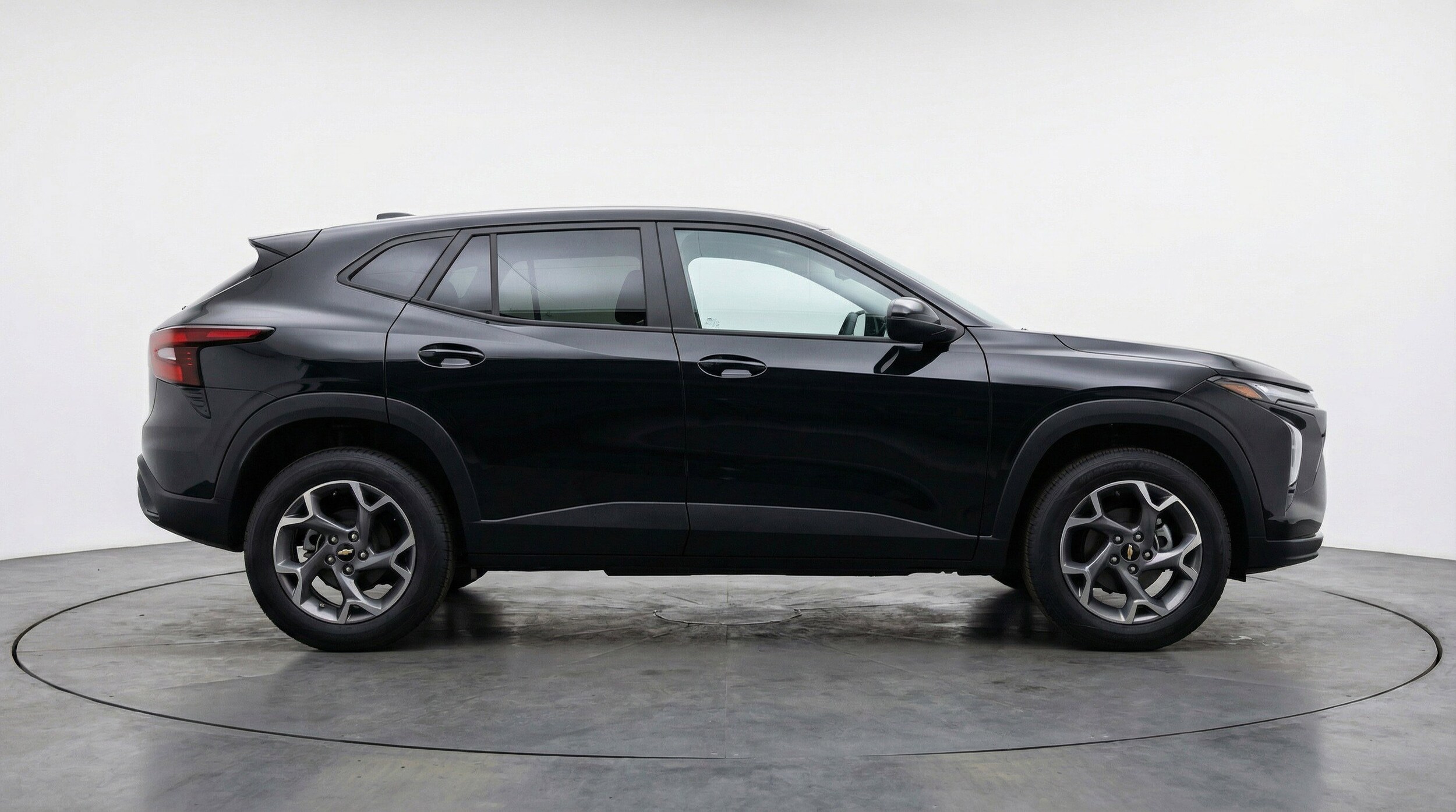 Thumbnail: 2025 Chevrolet Trax - 11