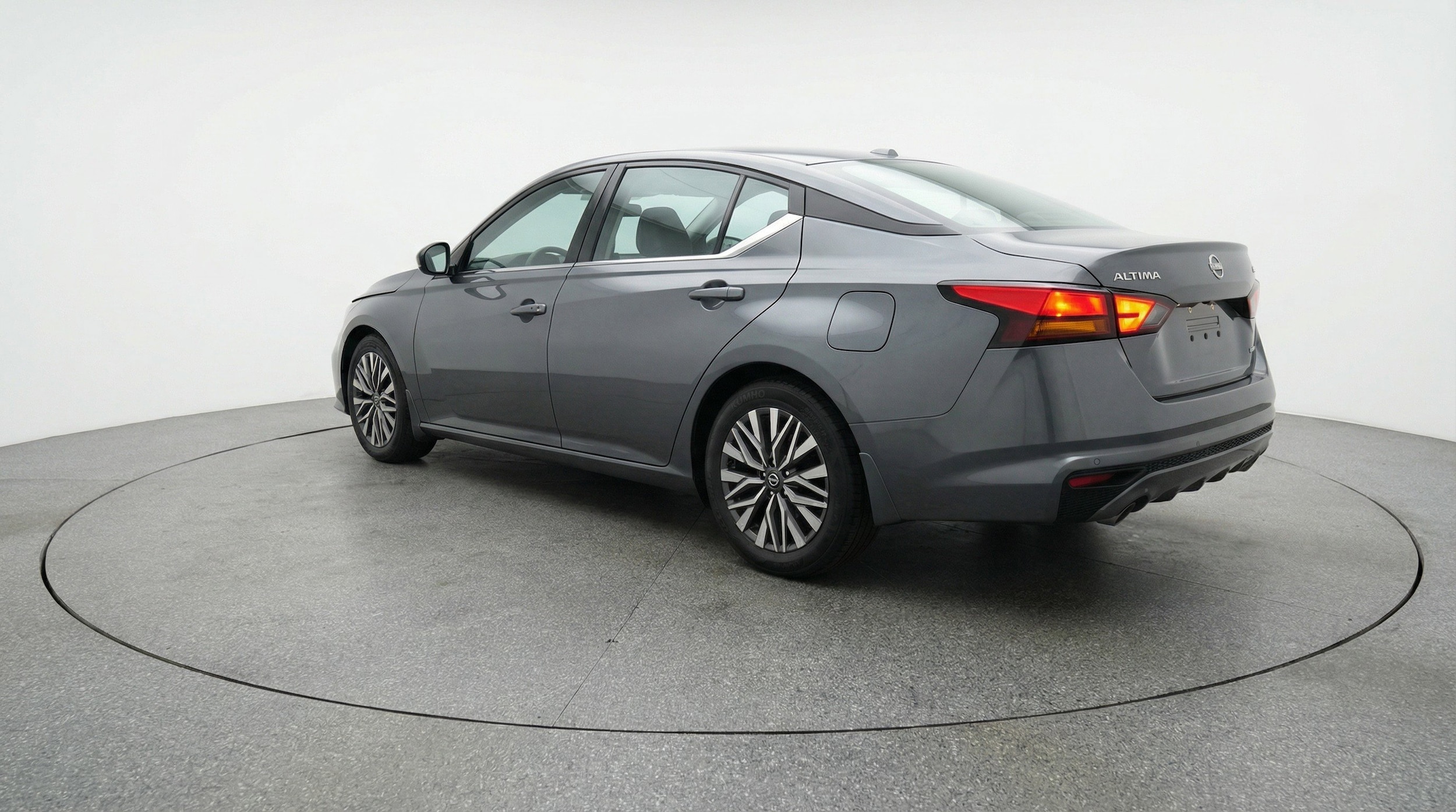 Thumbnail: 2025 Nissan Altima - 6