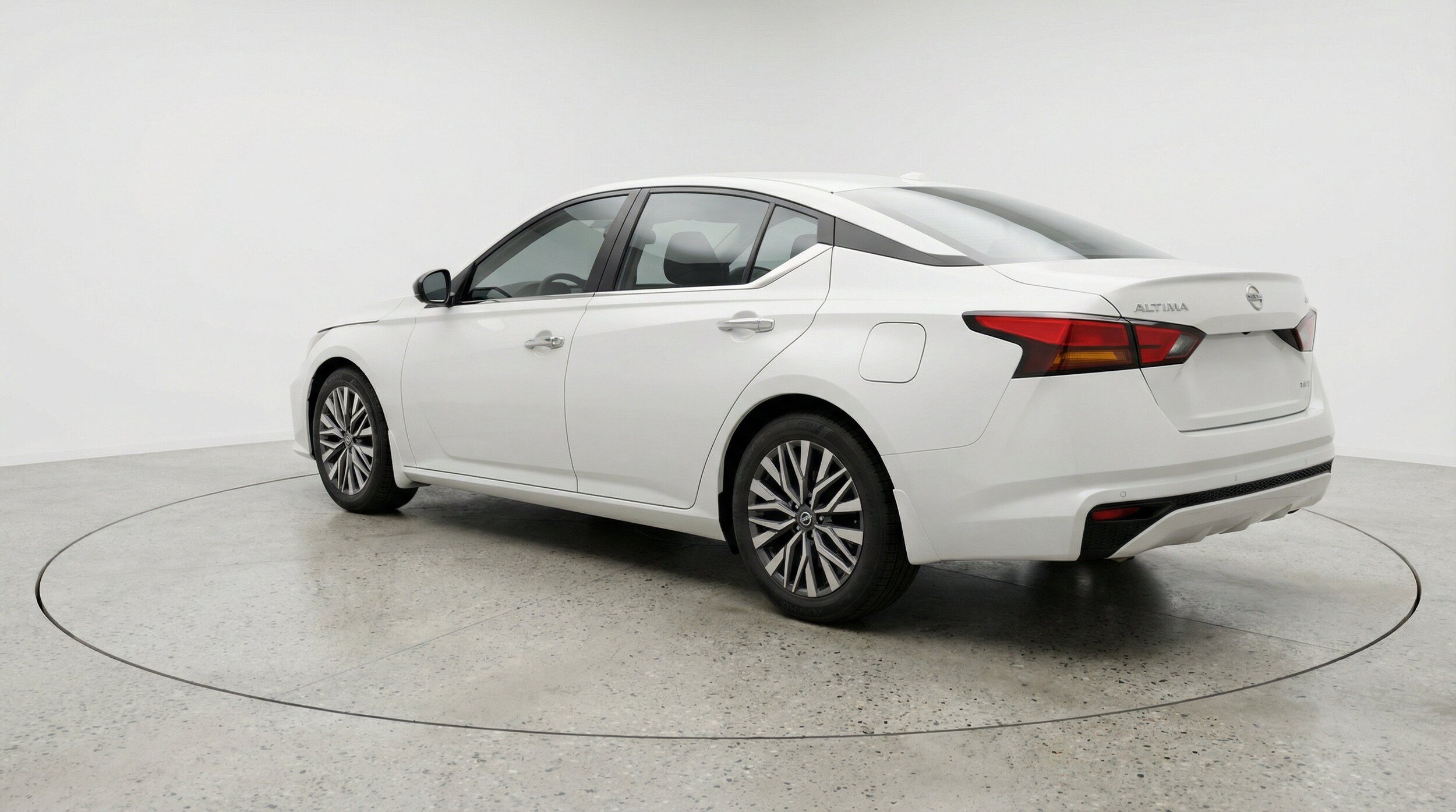 Thumbnail: 2025 Nissan Altima - 6