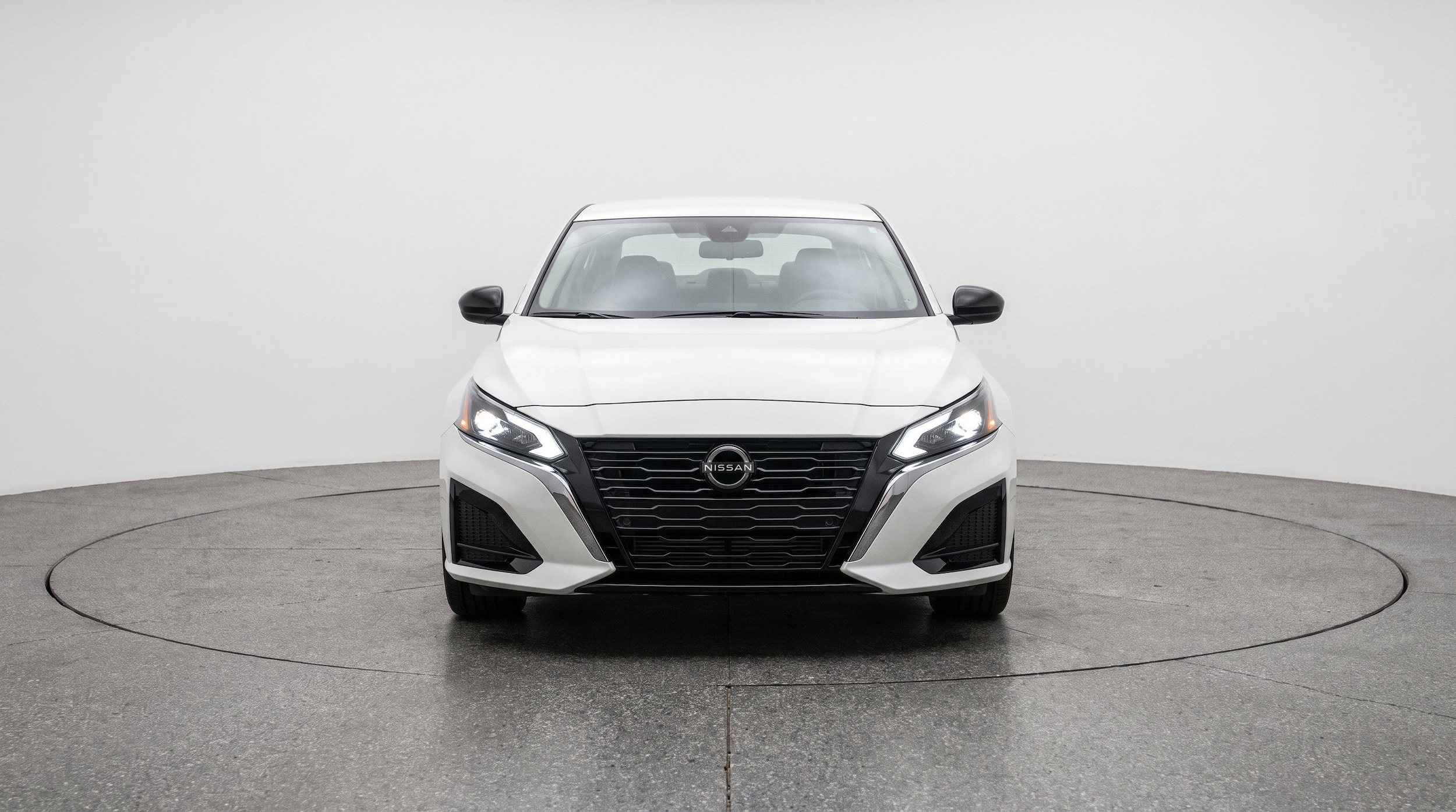 Thumbnail: 2025 Nissan Altima - 2