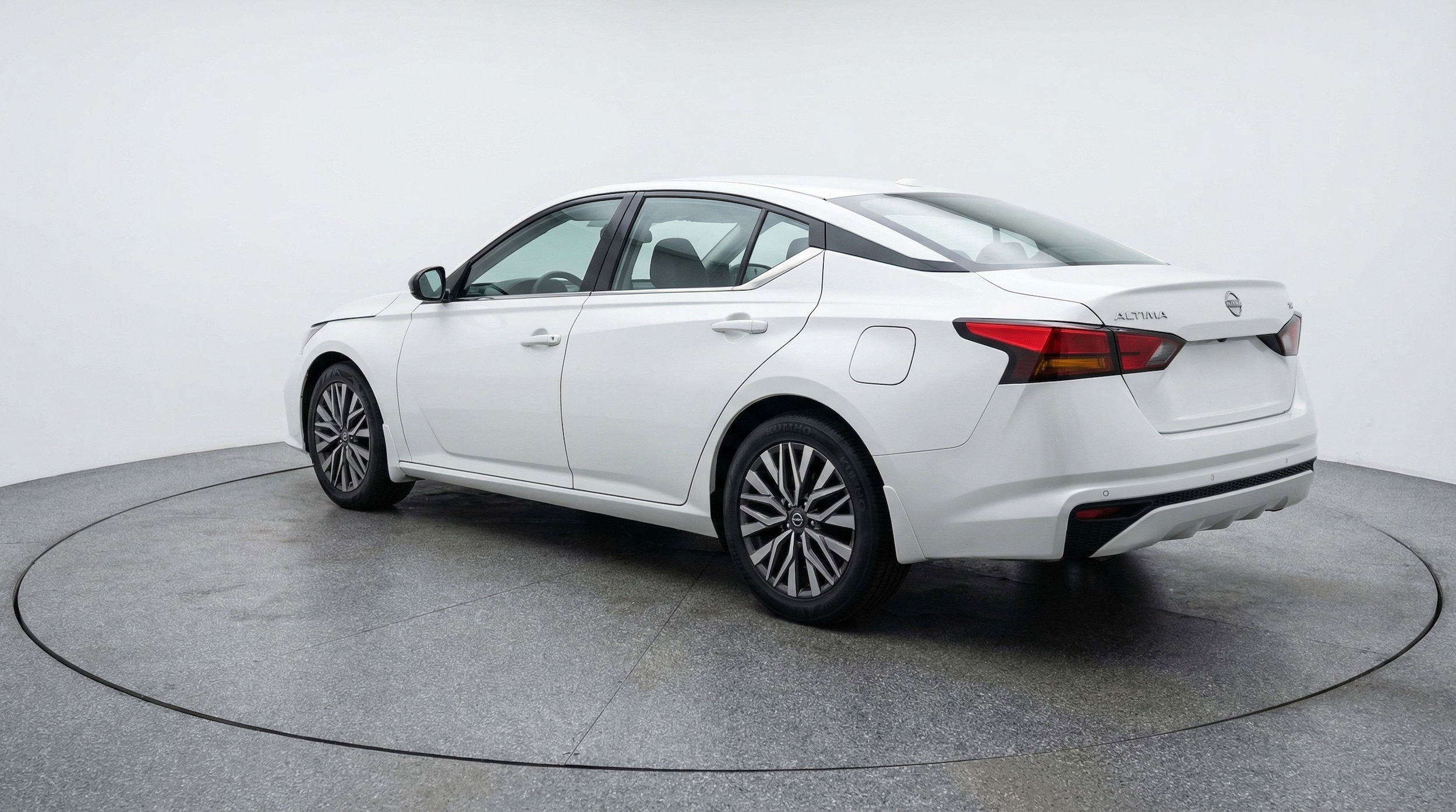 Thumbnail: 2025 Nissan Altima - 6