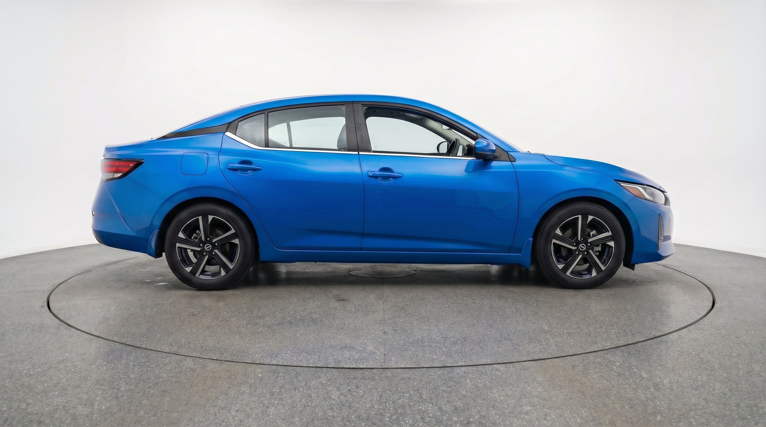 Thumbnail: 2025 Nissan Sentra - 11