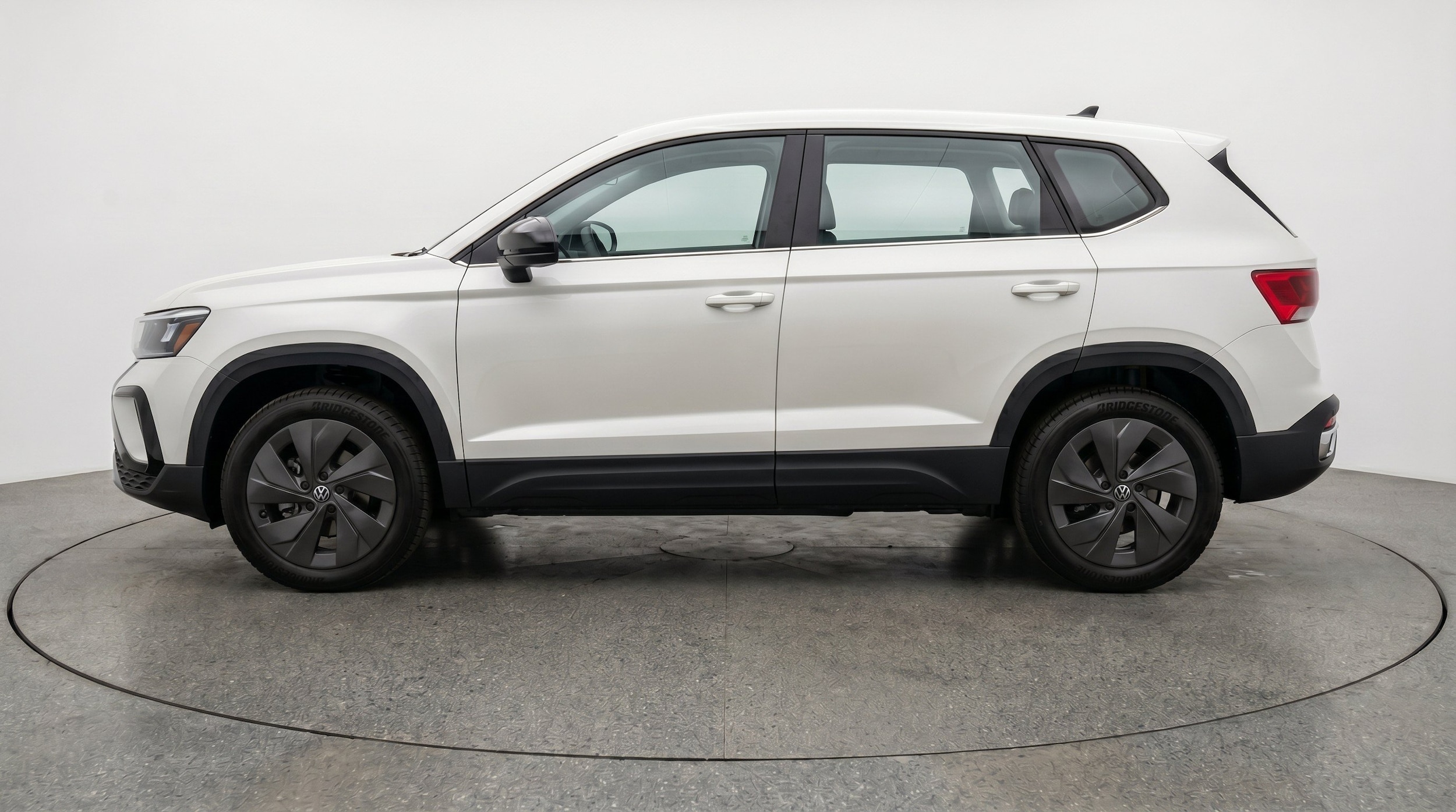 Thumbnail: 2026 Volkswagen Taos - 5