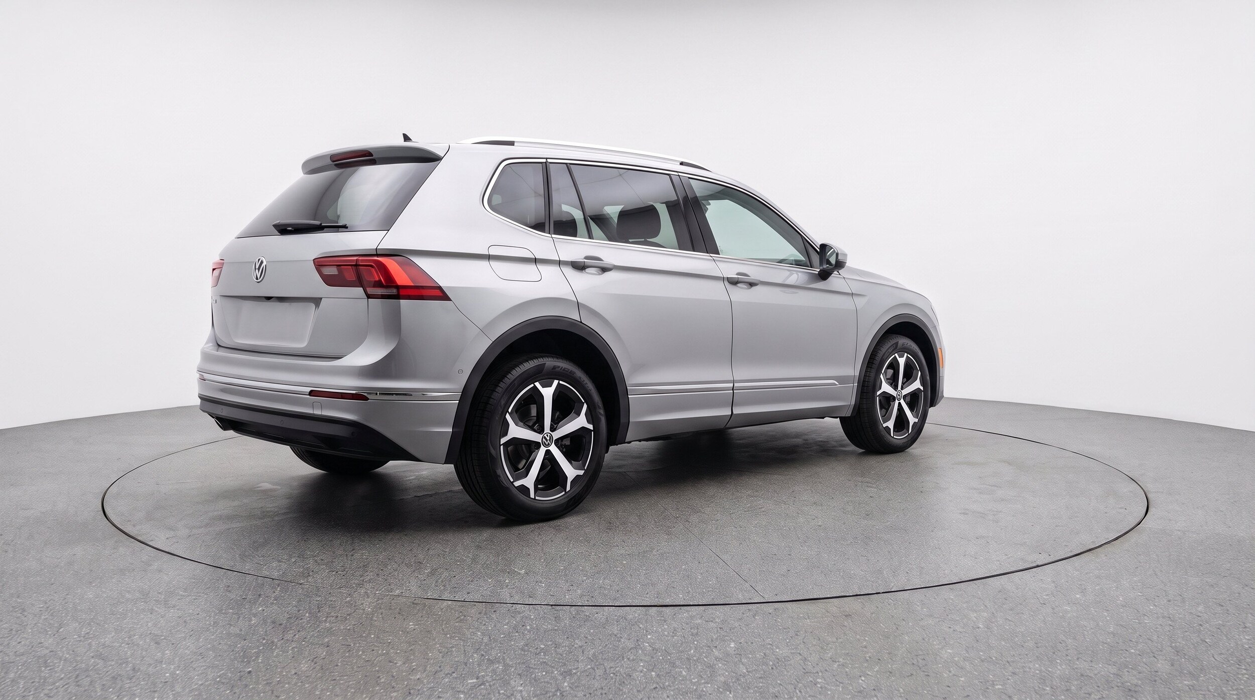 Thumbnail: 2026 Volkswagen Tiguan - 9