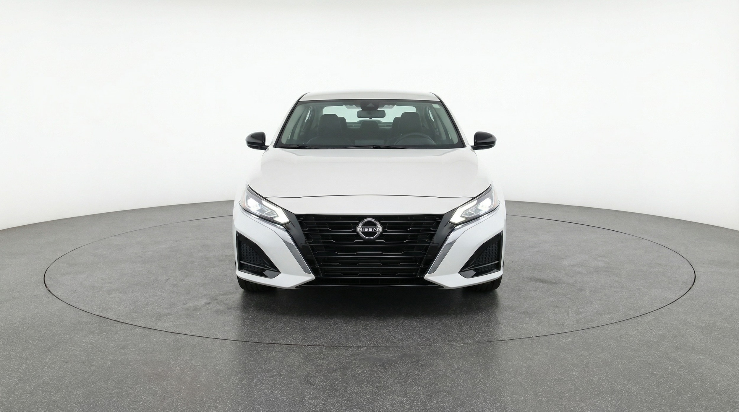 Thumbnail: 2025 Nissan Altima - 2