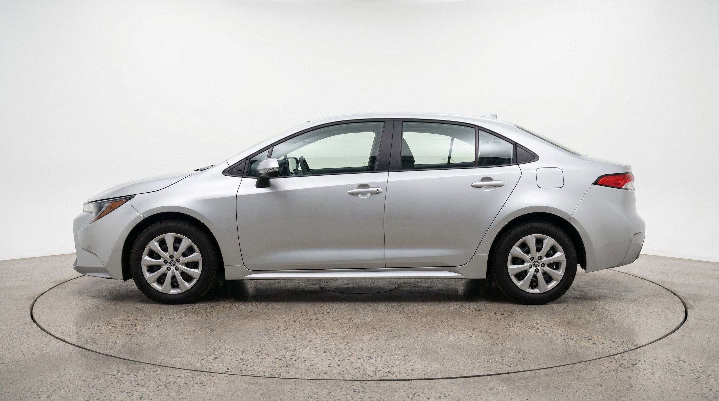 Thumbnail: 2025 Toyota Corolla - 5