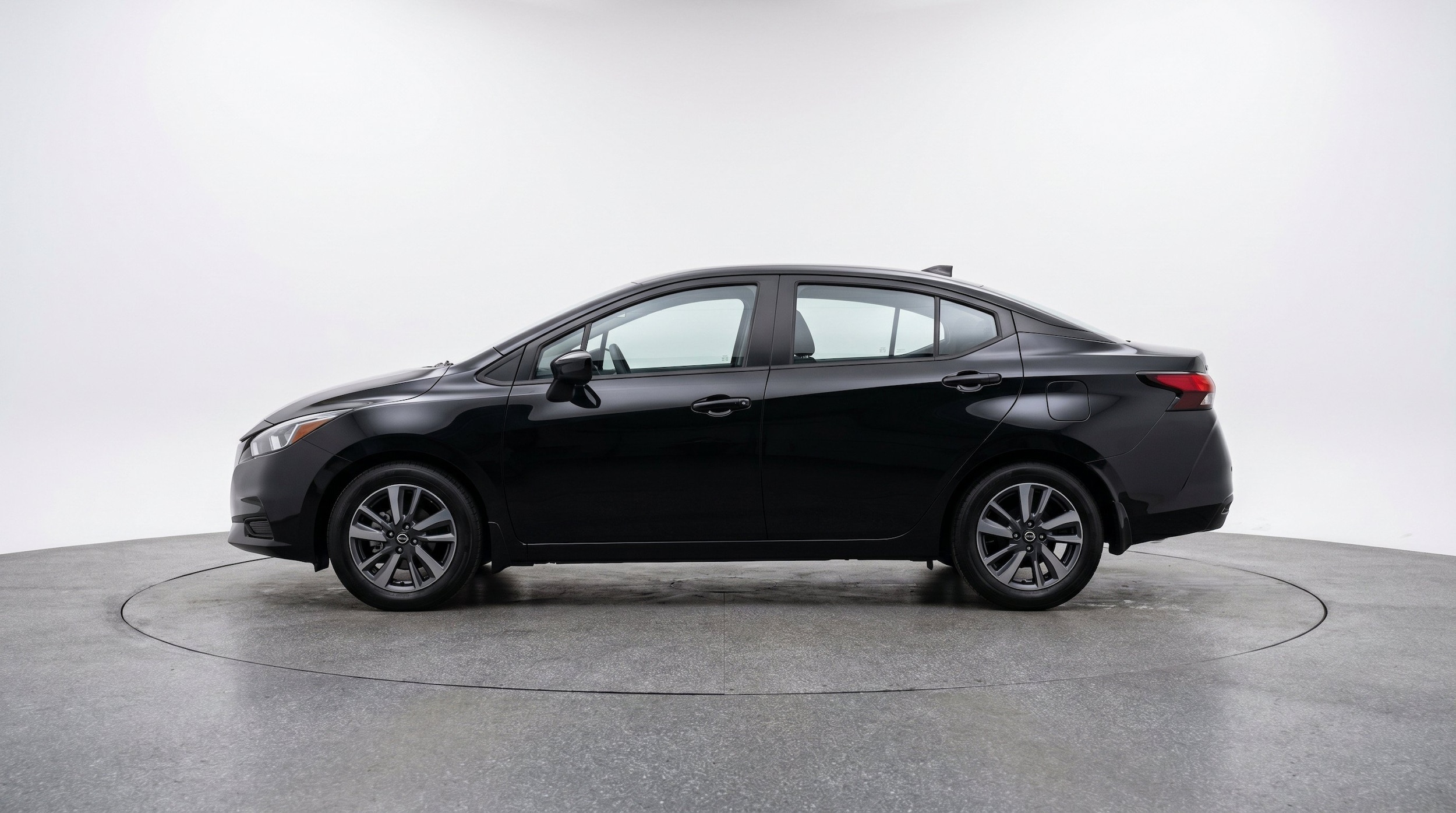 Thumbnail: 2025 Nissan Versa - 5
