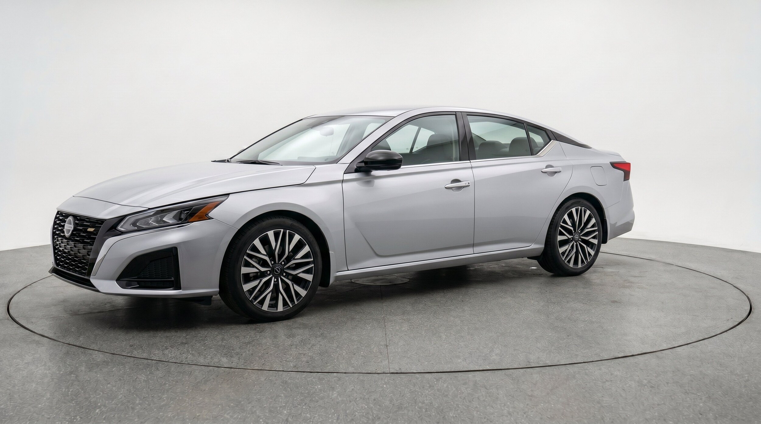 Thumbnail: 2025 Nissan Altima - 3