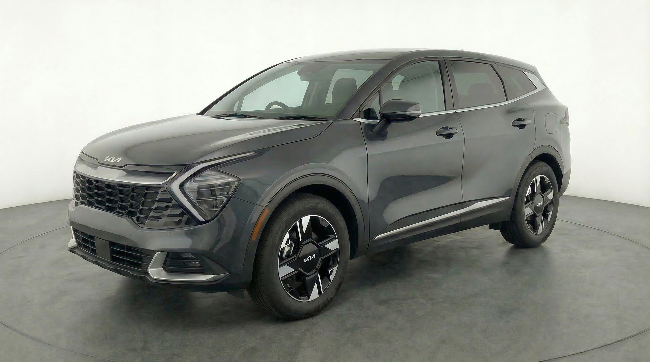 Thumbnail: 2026 Kia Sportage - 3