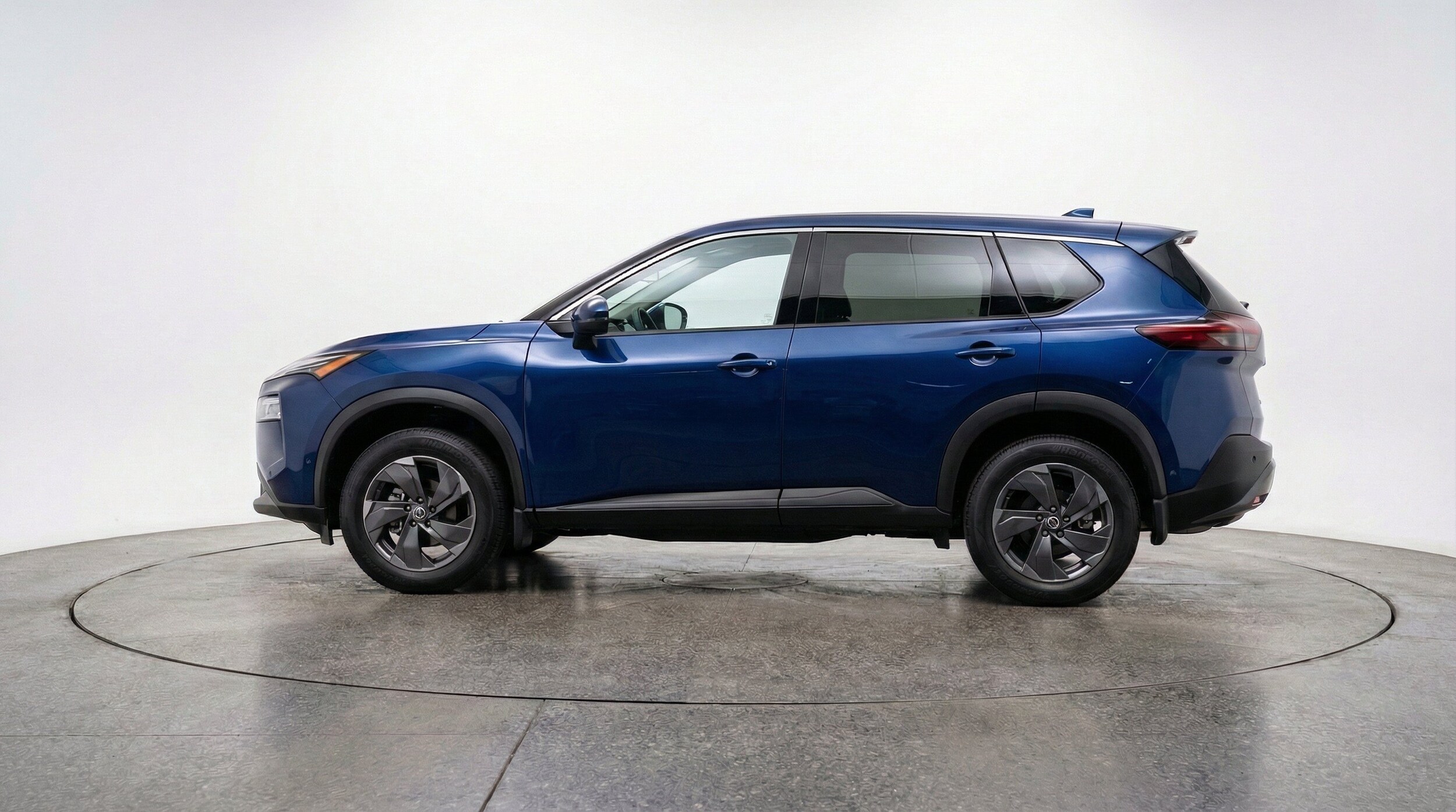 Thumbnail: 2025 Nissan Rogue - 5