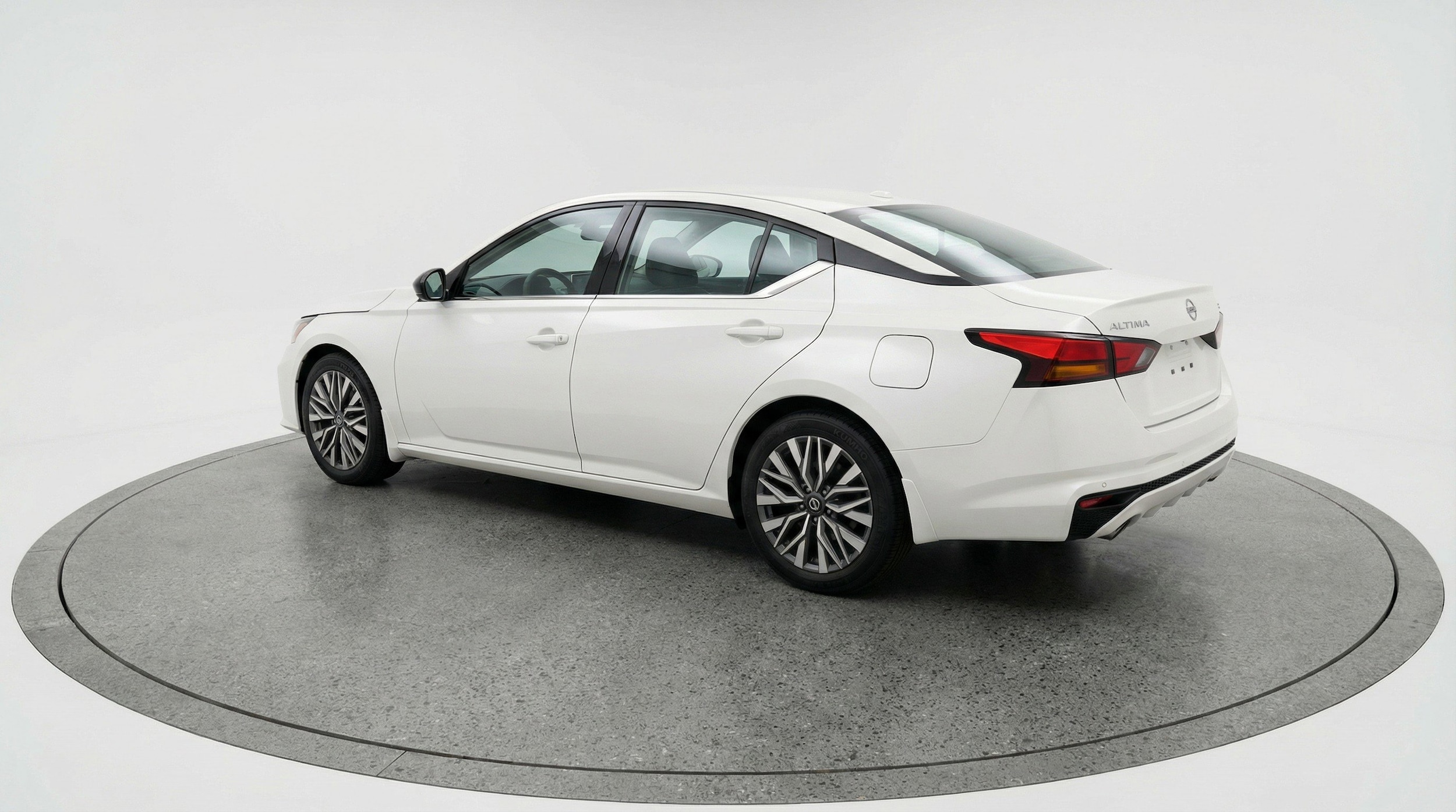 Thumbnail: 2025 Nissan Altima - 6