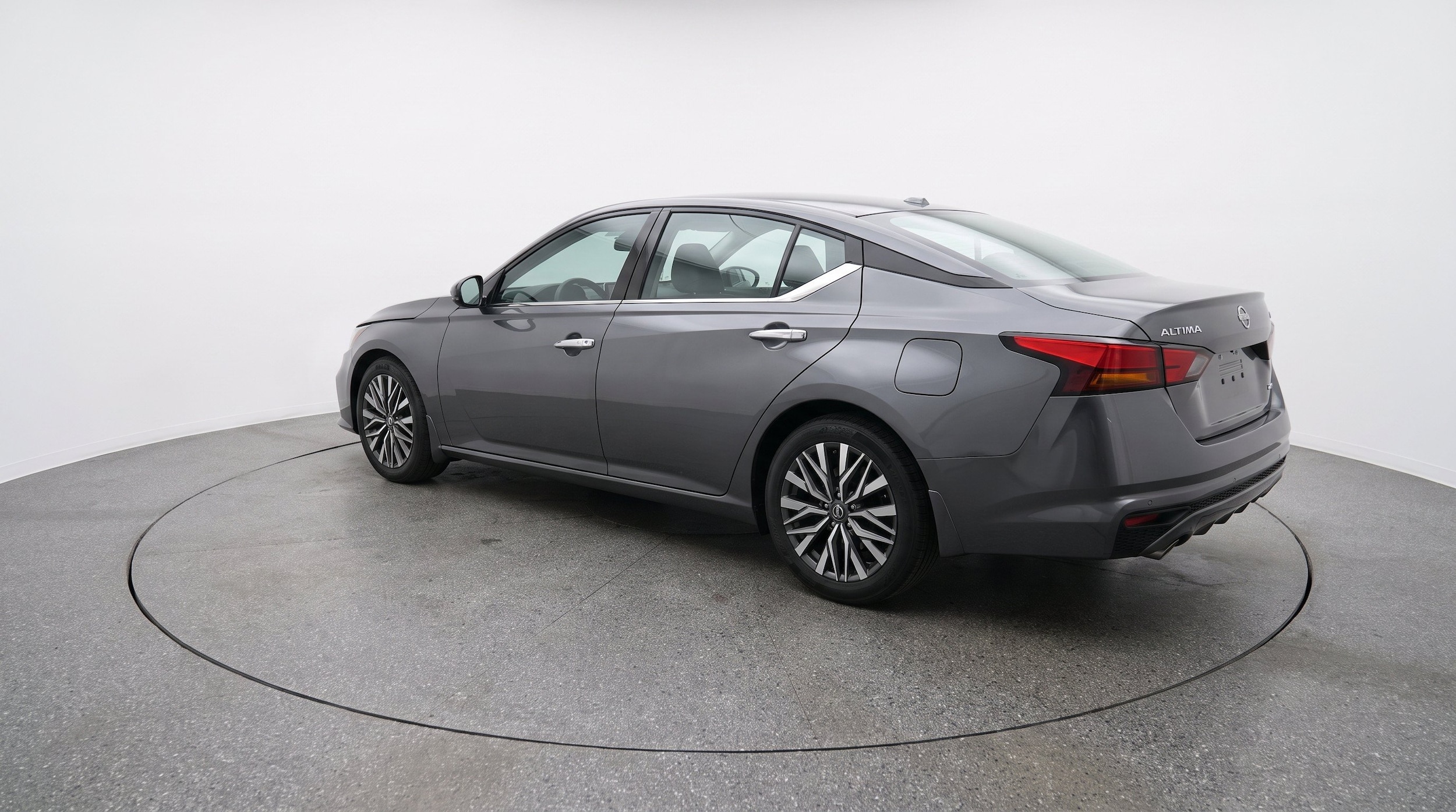 Thumbnail: 2025 Nissan Altima - 6