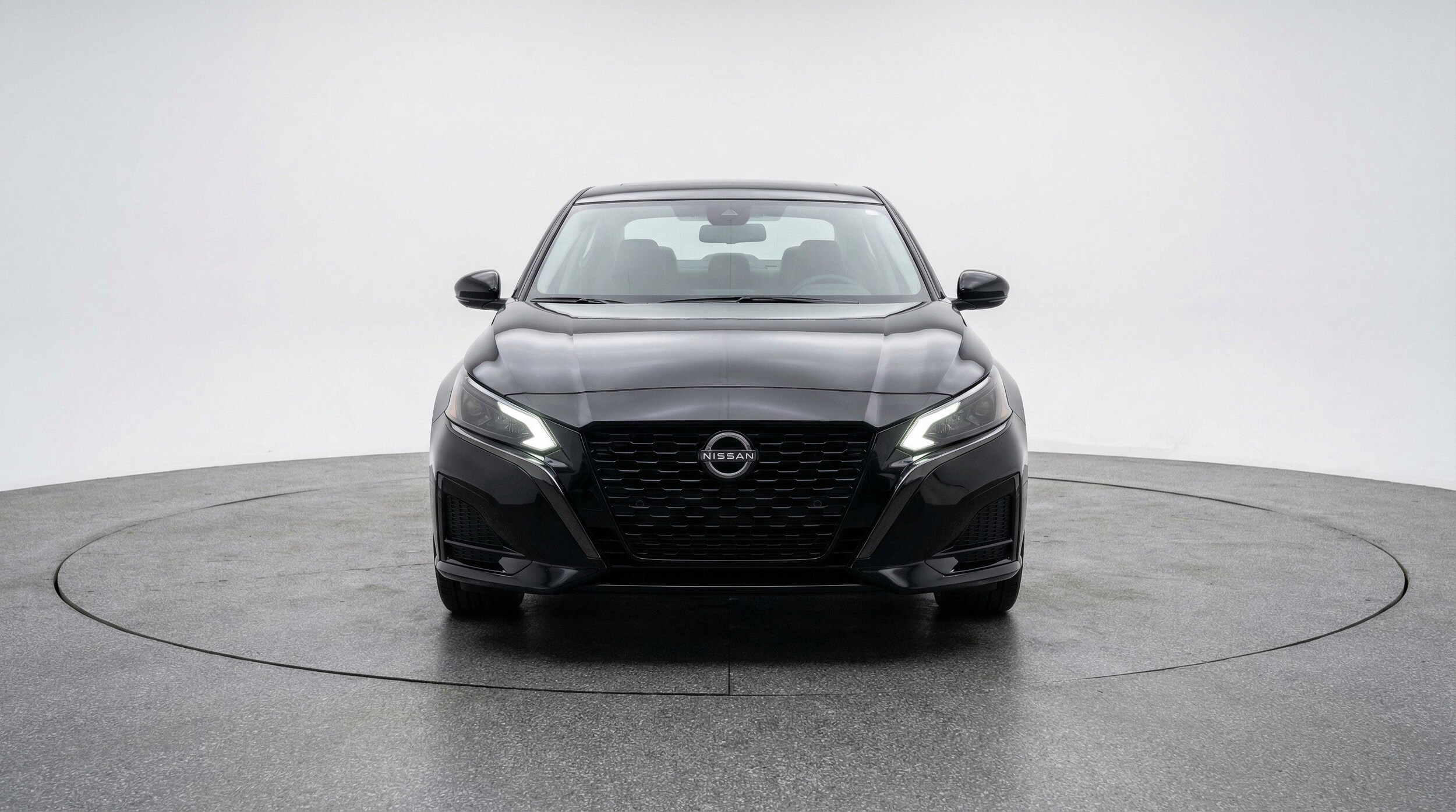 Thumbnail: 2025 Nissan Altima - 2