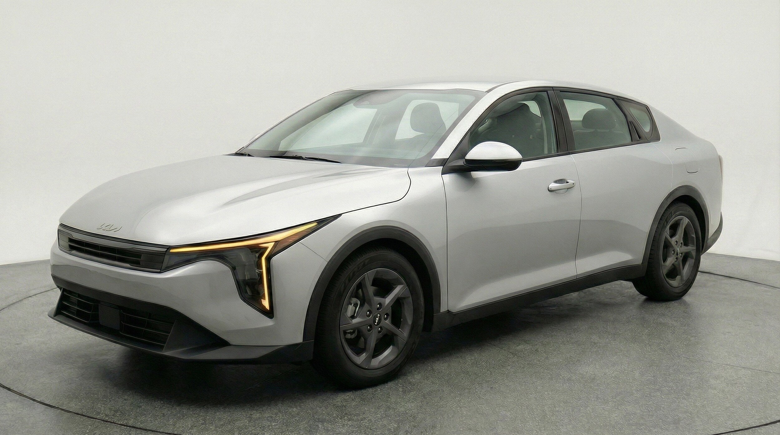 Thumbnail: 2025 Kia K4 - 3