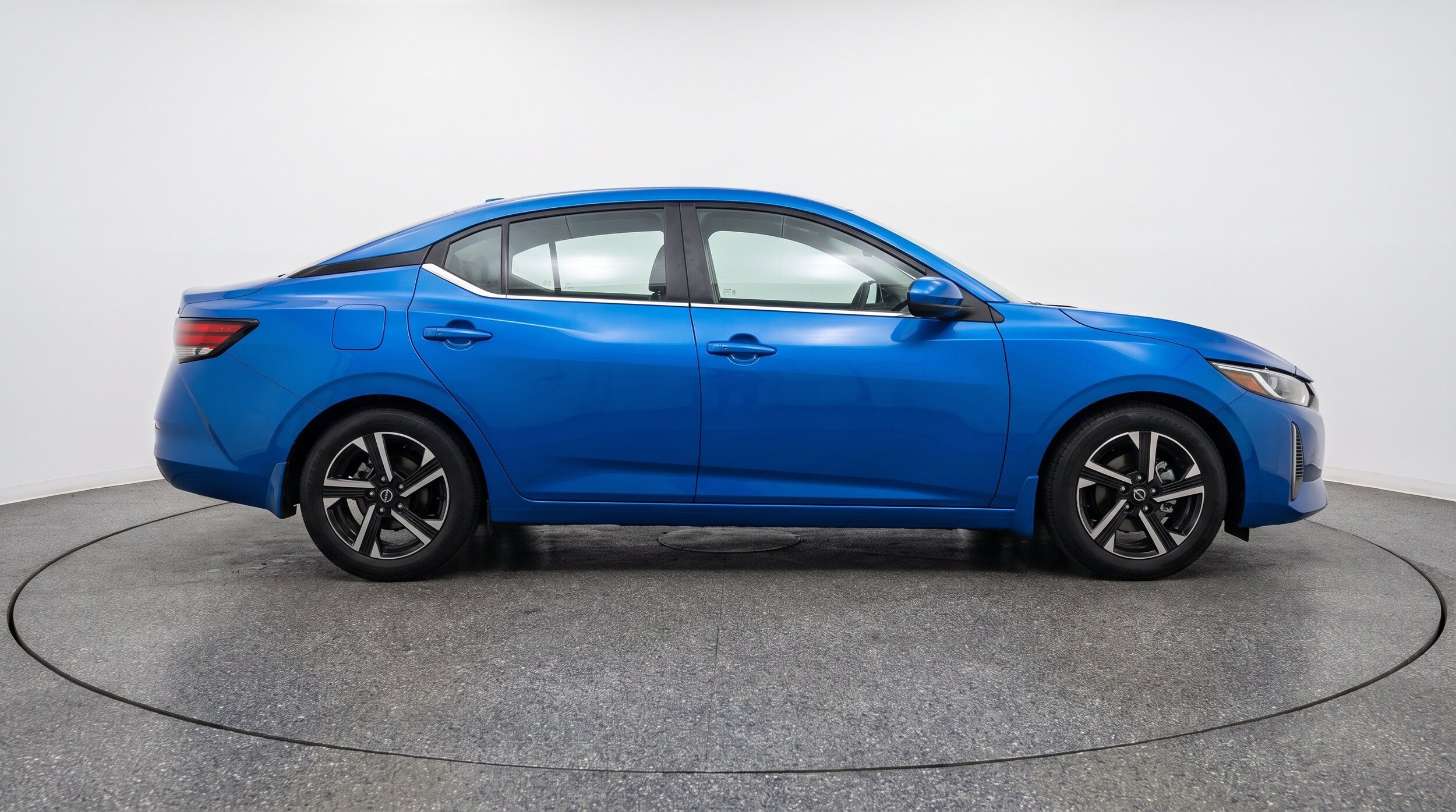 Thumbnail: 2025 Nissan Sentra - 11