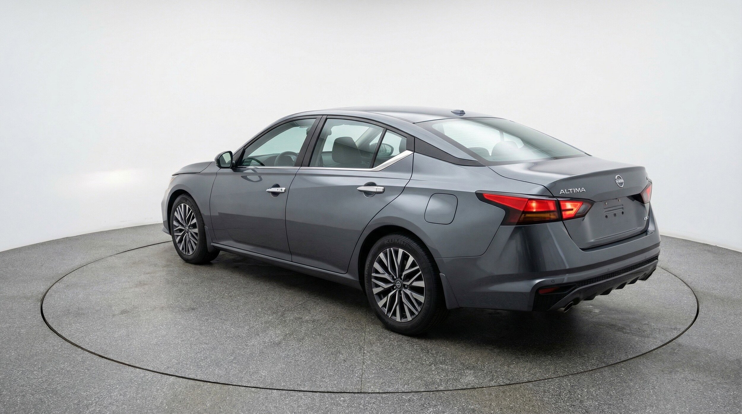 Thumbnail: 2025 Nissan Altima - 6