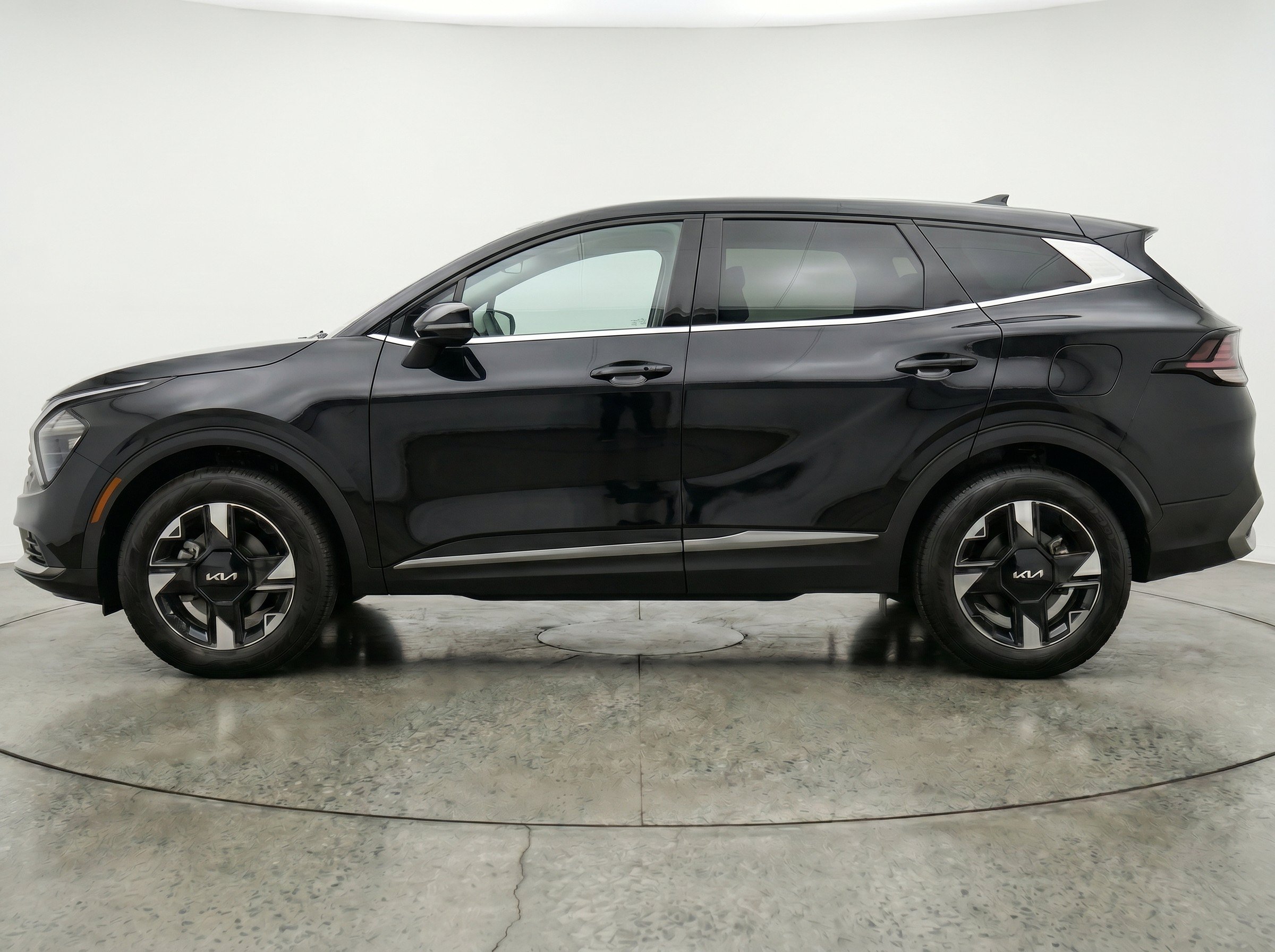 Thumbnail: 2026 Kia Sportage - 5