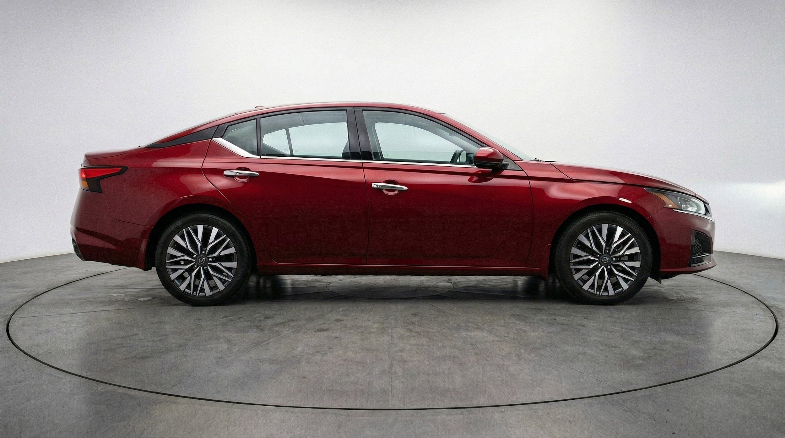 Thumbnail: 2025 Nissan Altima - 11