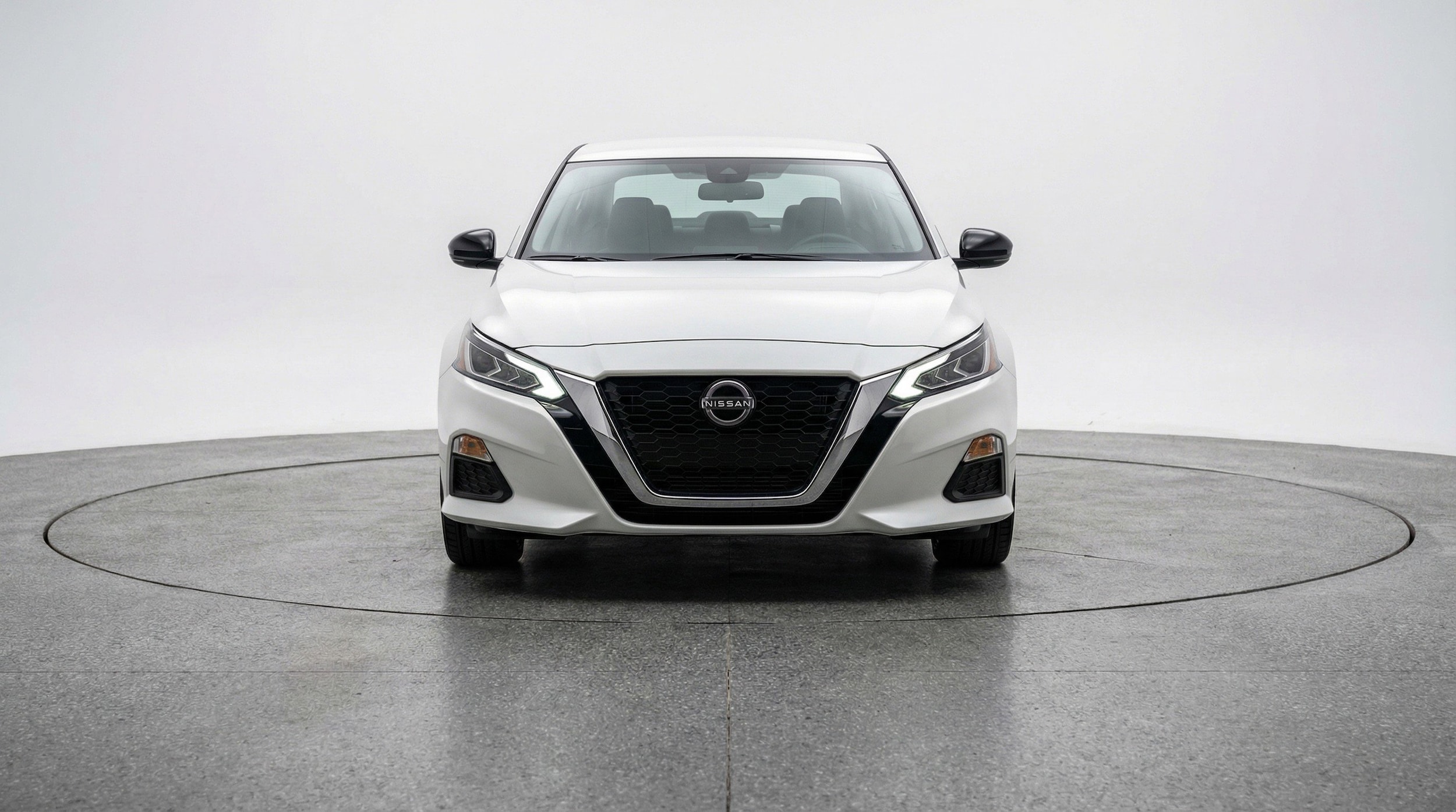 Thumbnail: 2025 Nissan Altima - 2