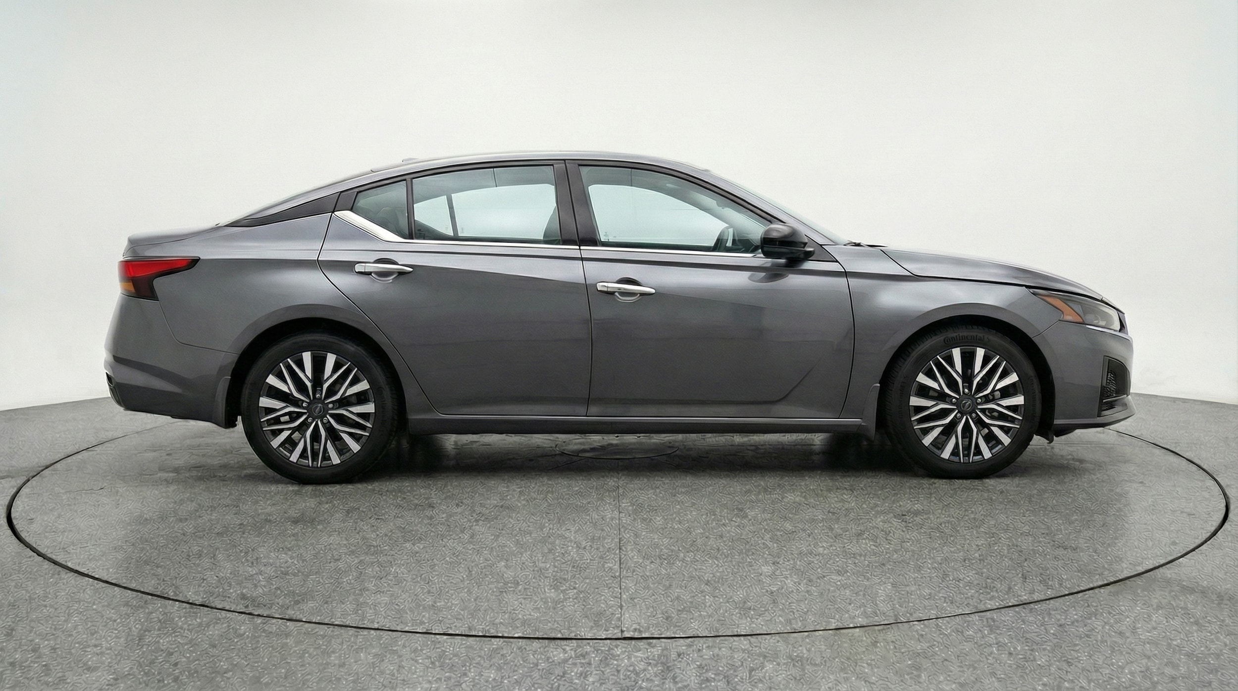 Thumbnail: 2025 Nissan Altima - 8