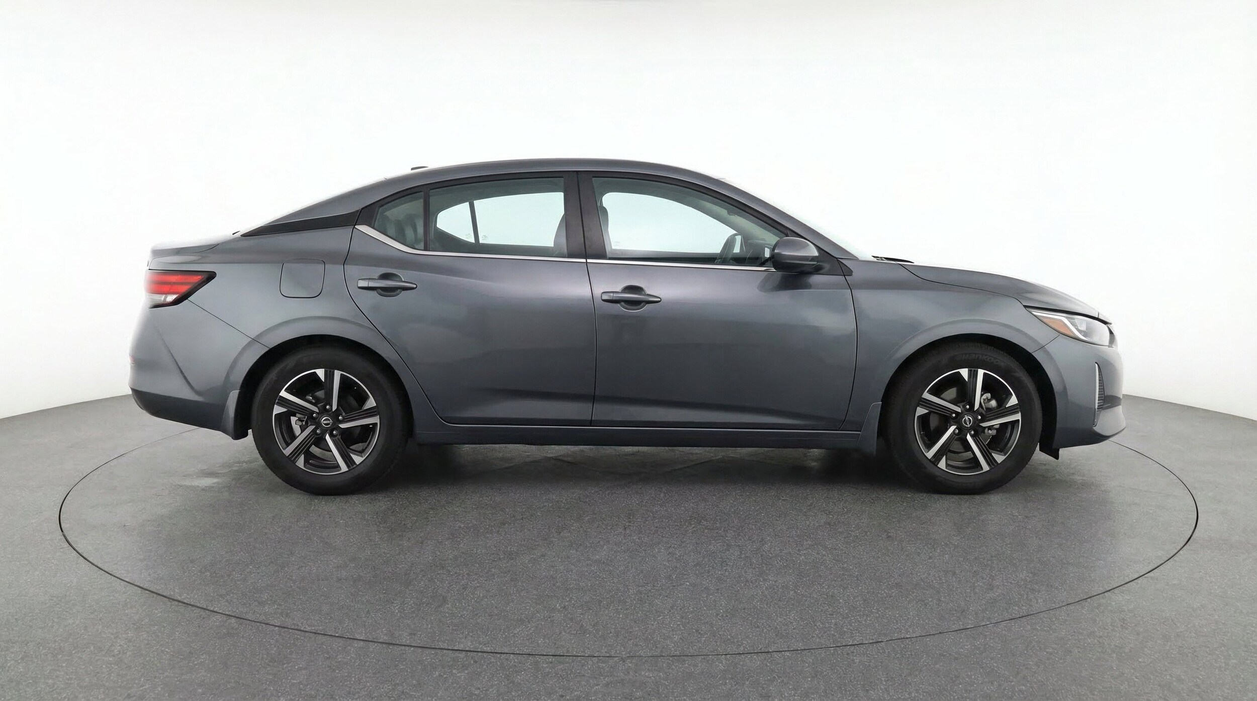 Thumbnail: 2025 Nissan Sentra - 11
