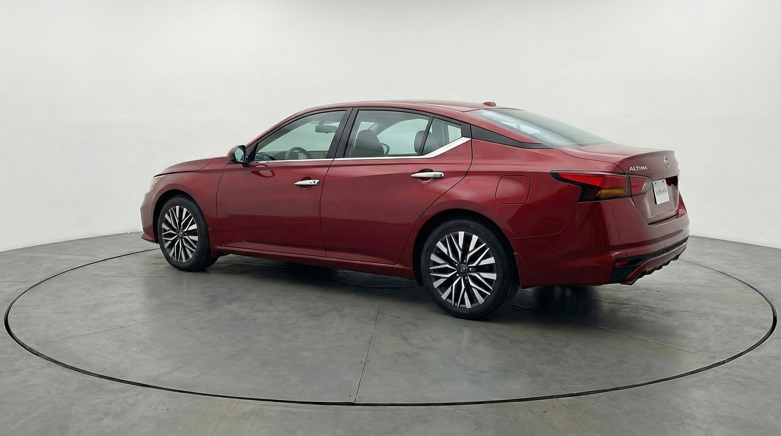 Thumbnail: 2025 Nissan Altima - 6