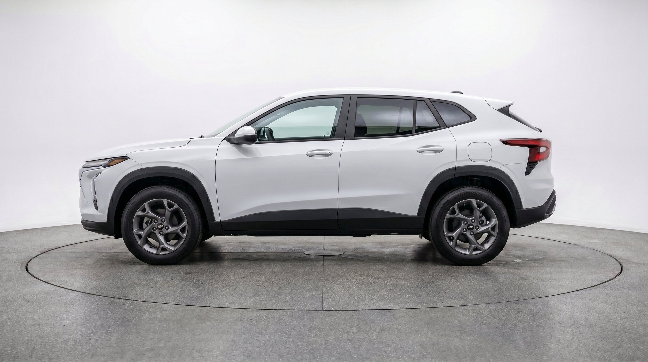 Thumbnail: 2025 Chevrolet Trax - 5