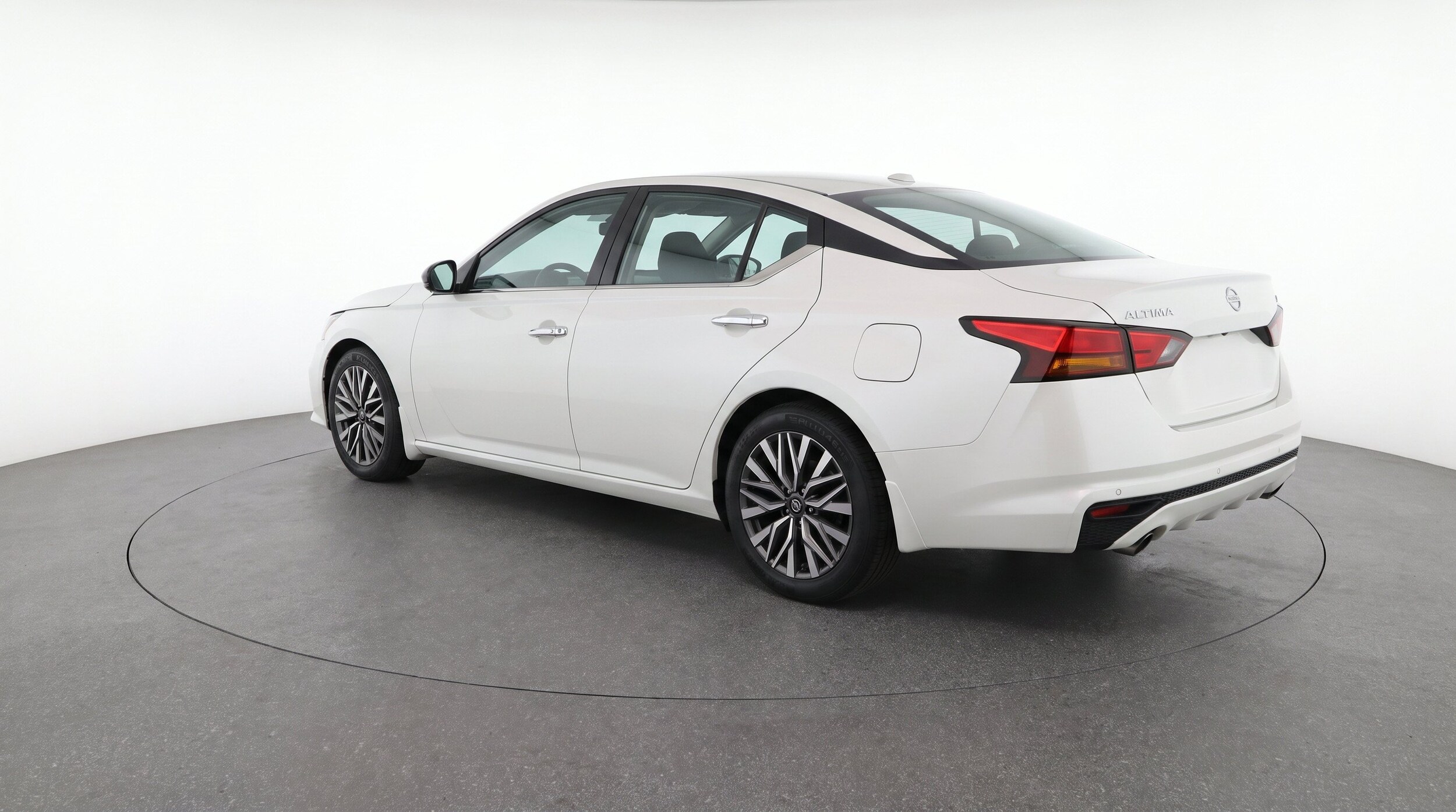 Thumbnail: 2025 Nissan Altima - 6