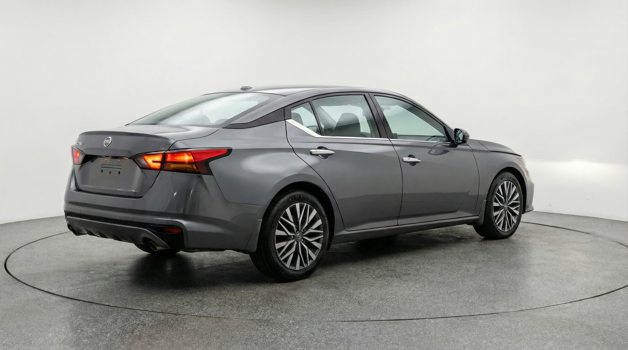 Thumbnail: 2025 Nissan Altima - 7