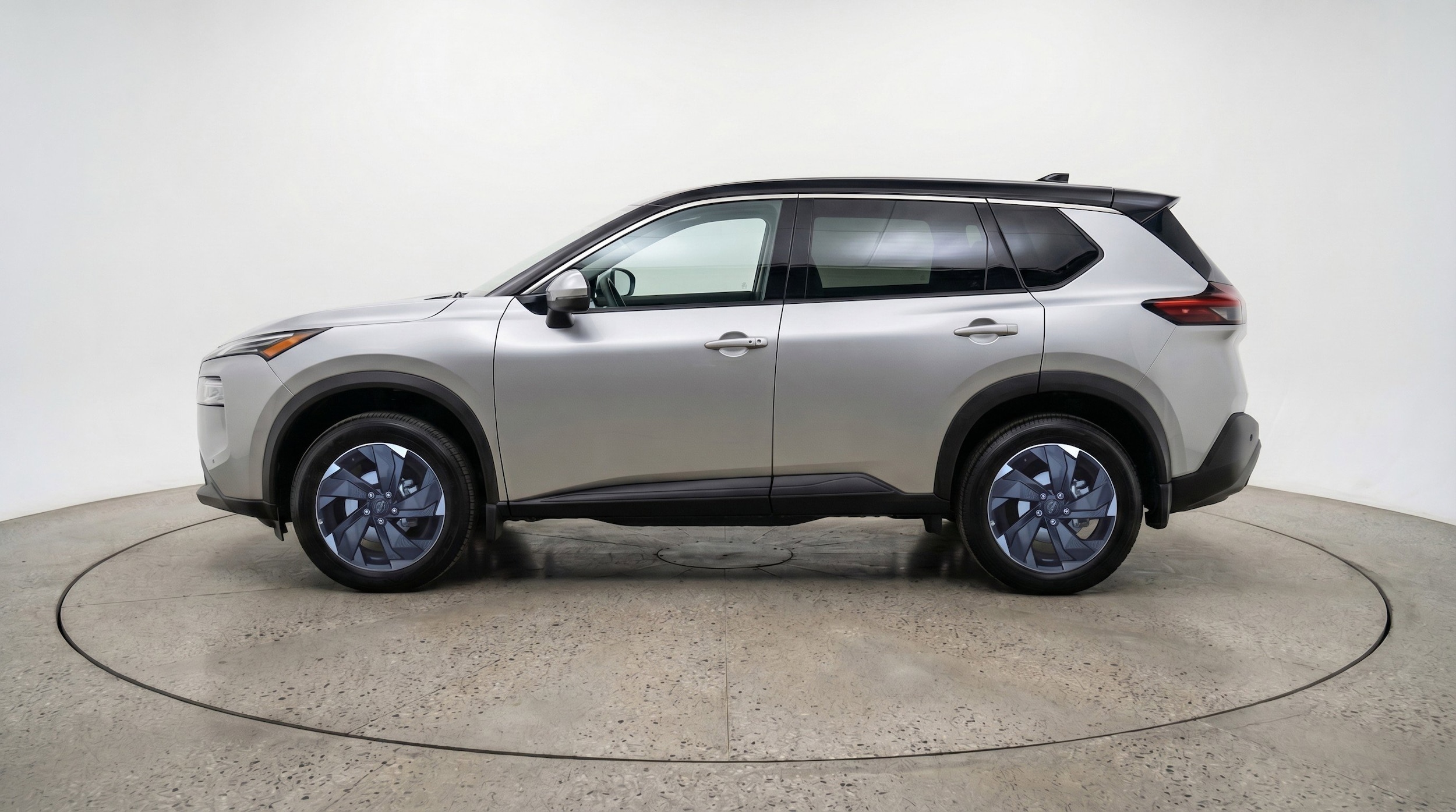 Thumbnail: 2025 Nissan Rogue - 5