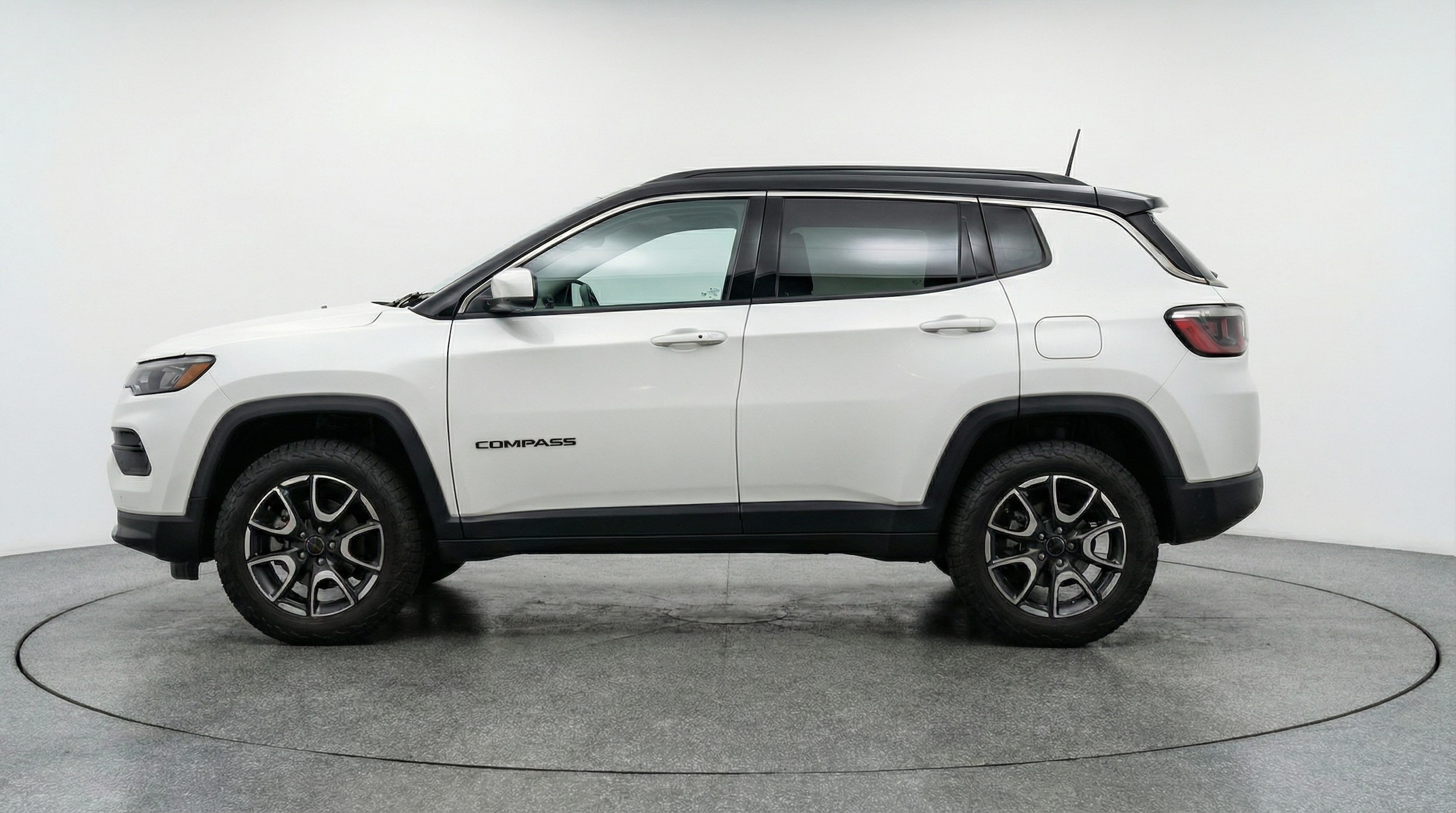 Thumbnail: 2025 Jeep Compass - 4