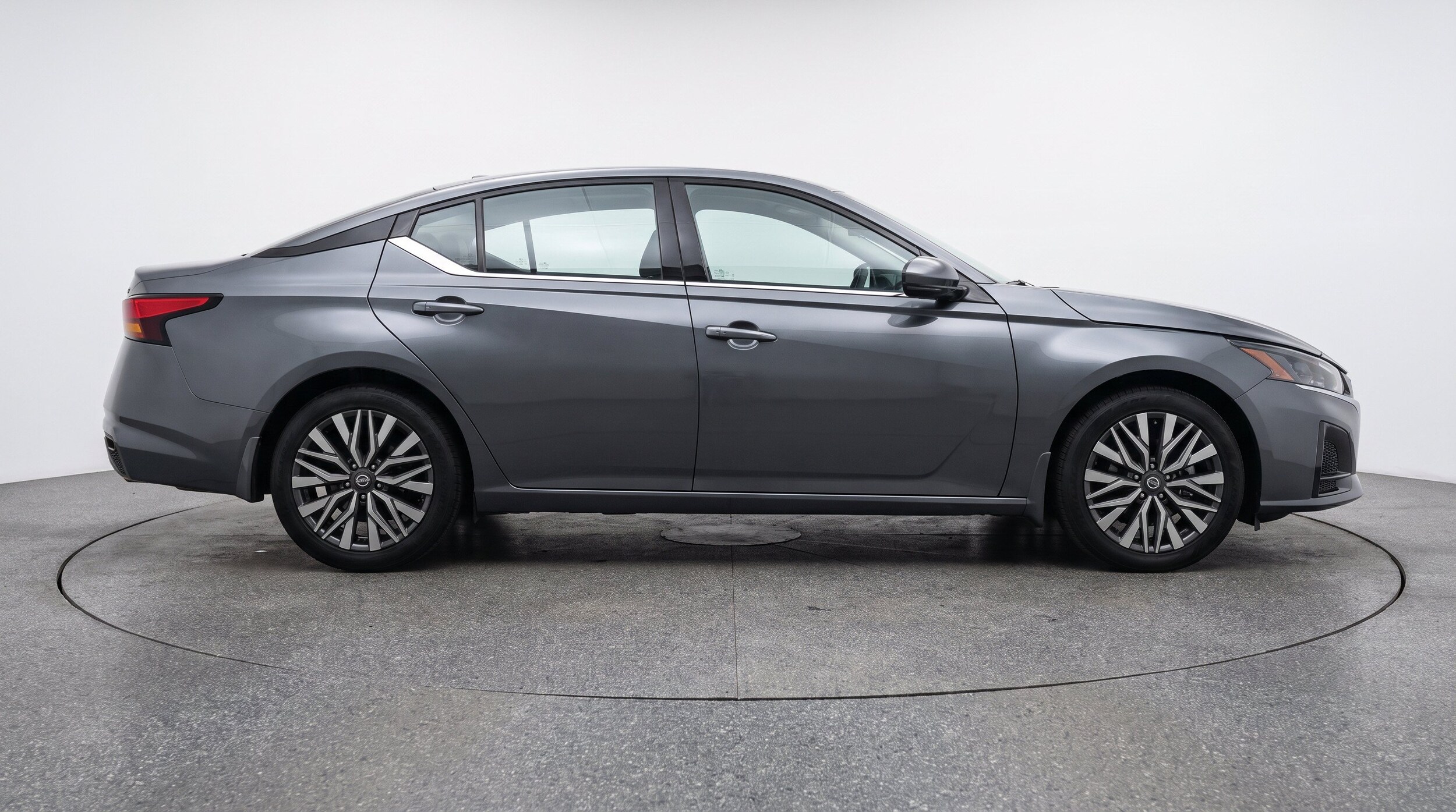 Thumbnail: 2025 Nissan Altima - 10