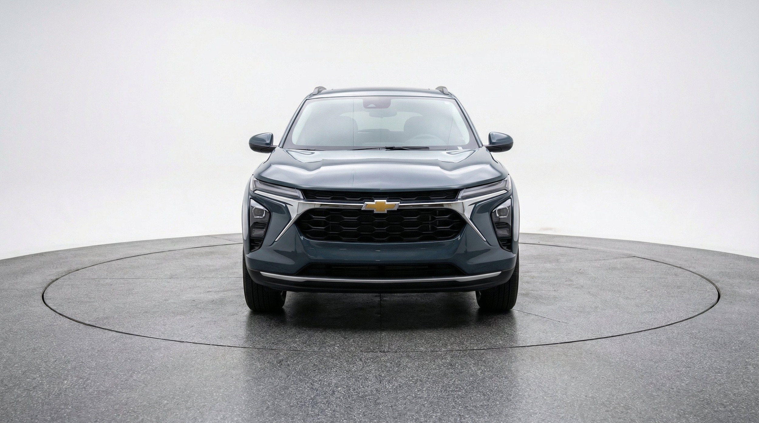 Thumbnail: 2025 Chevrolet Trax - 2