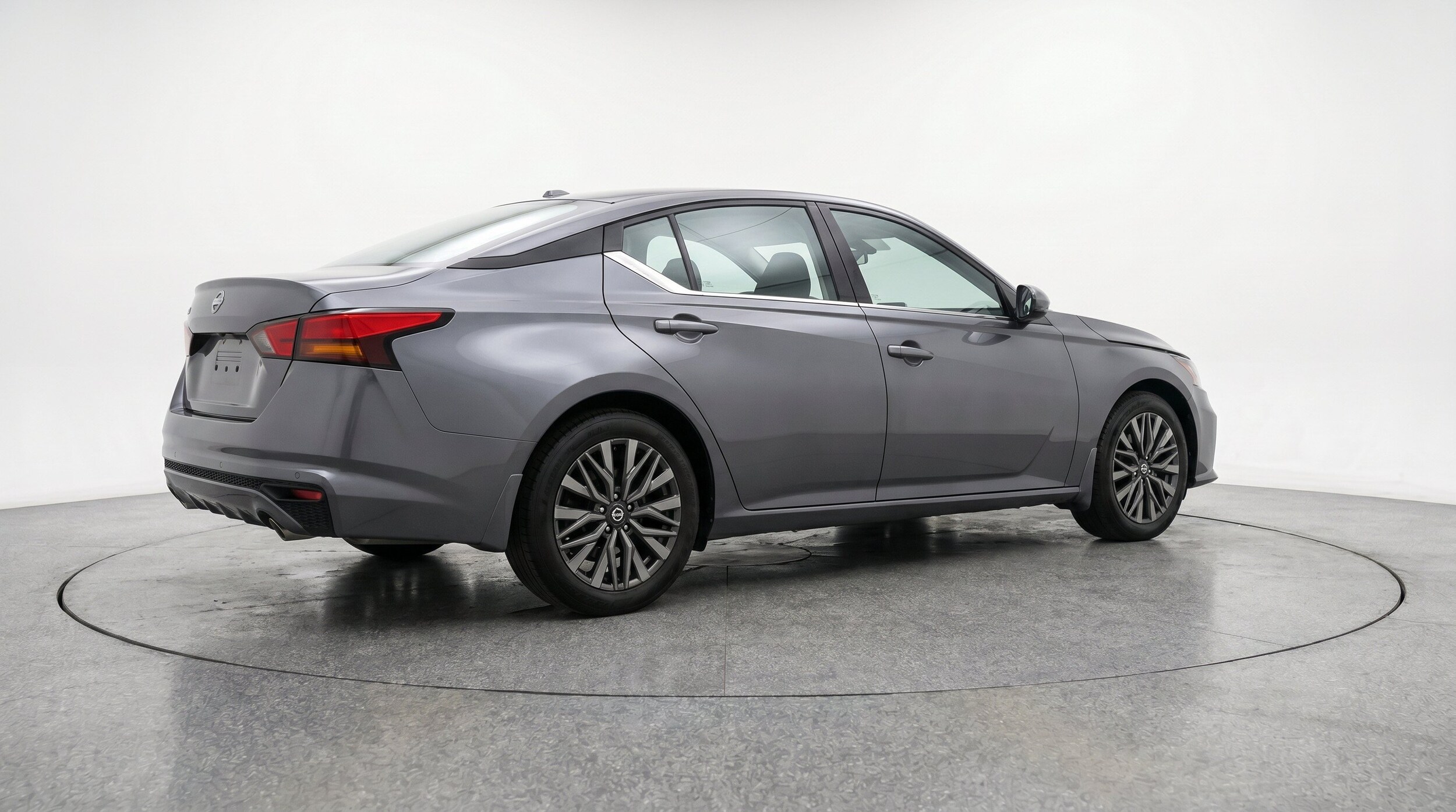 Thumbnail: 2025 Nissan Altima - 9