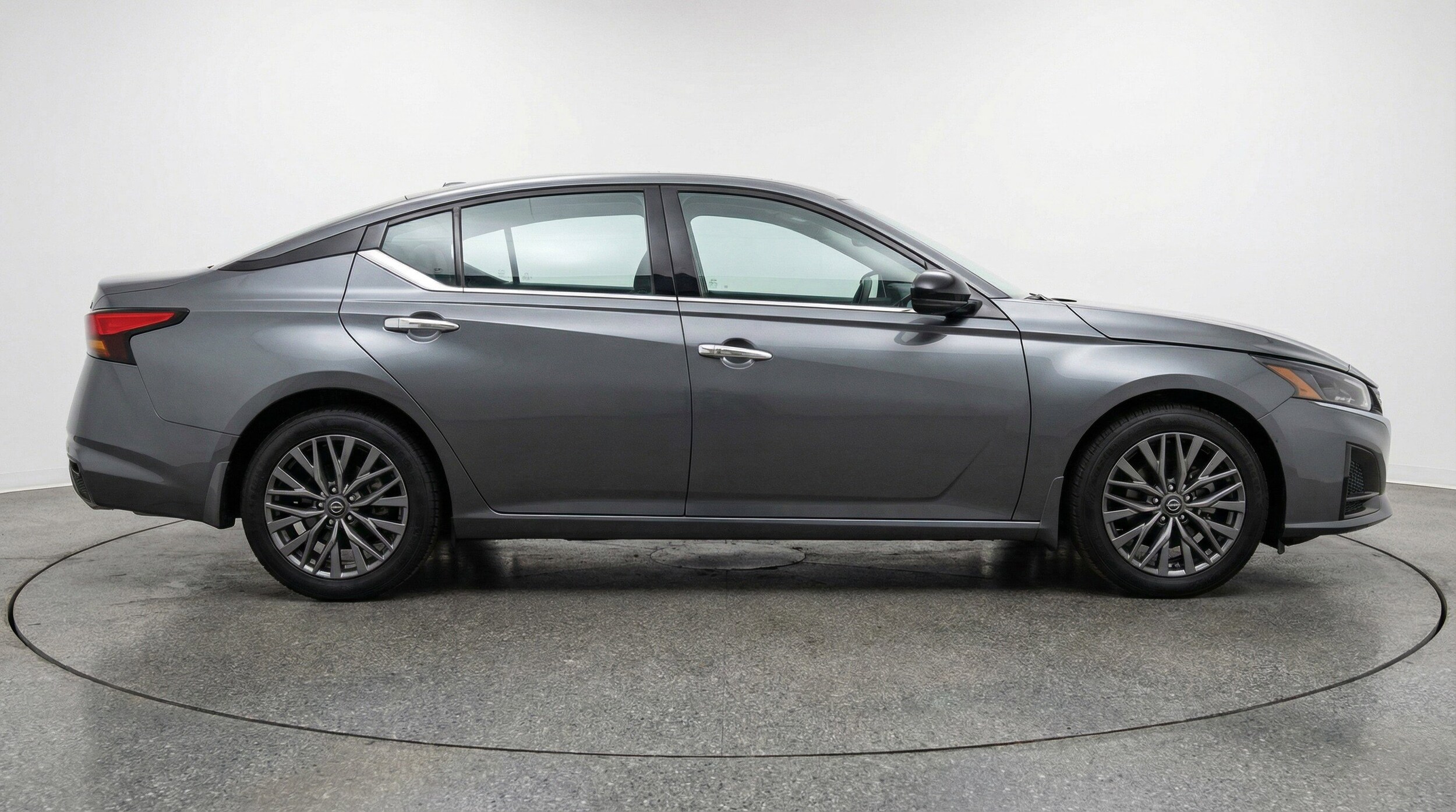 Thumbnail: 2025 Nissan Altima - 11