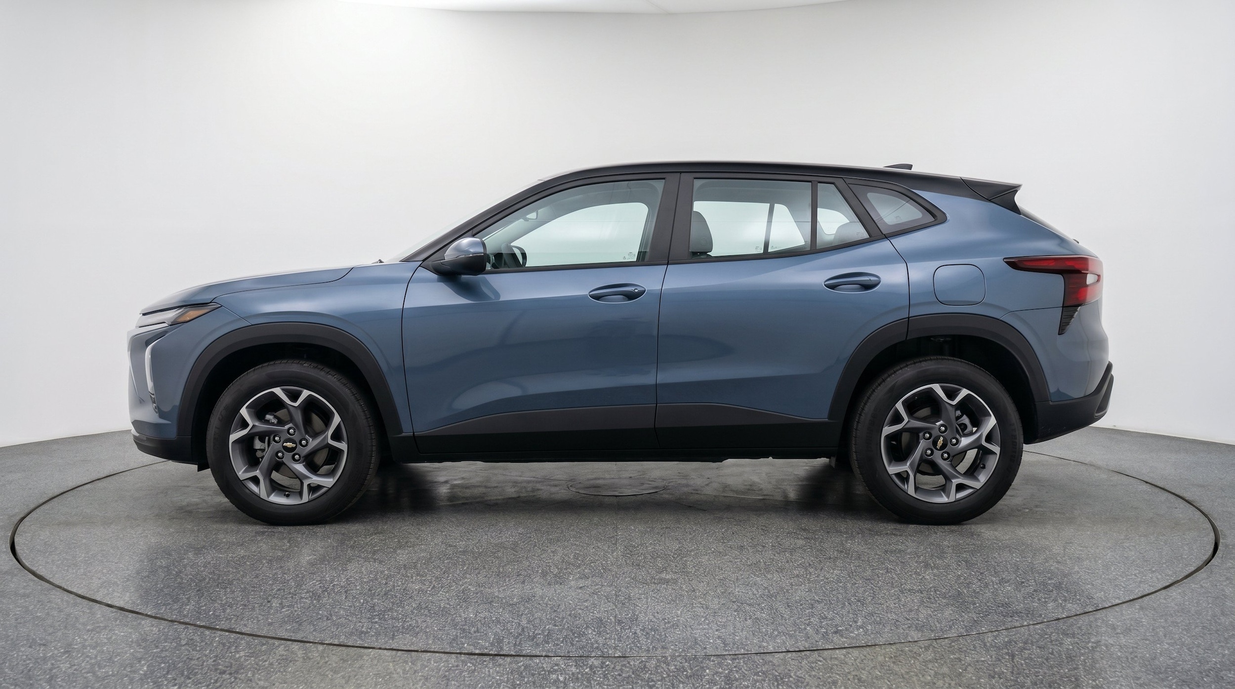Thumbnail: 2025 Chevrolet Trax - 5
