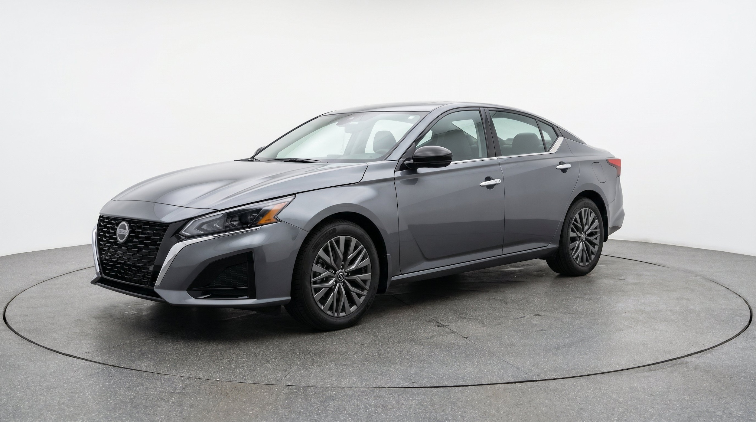 Thumbnail: 2025 Nissan Altima - 3