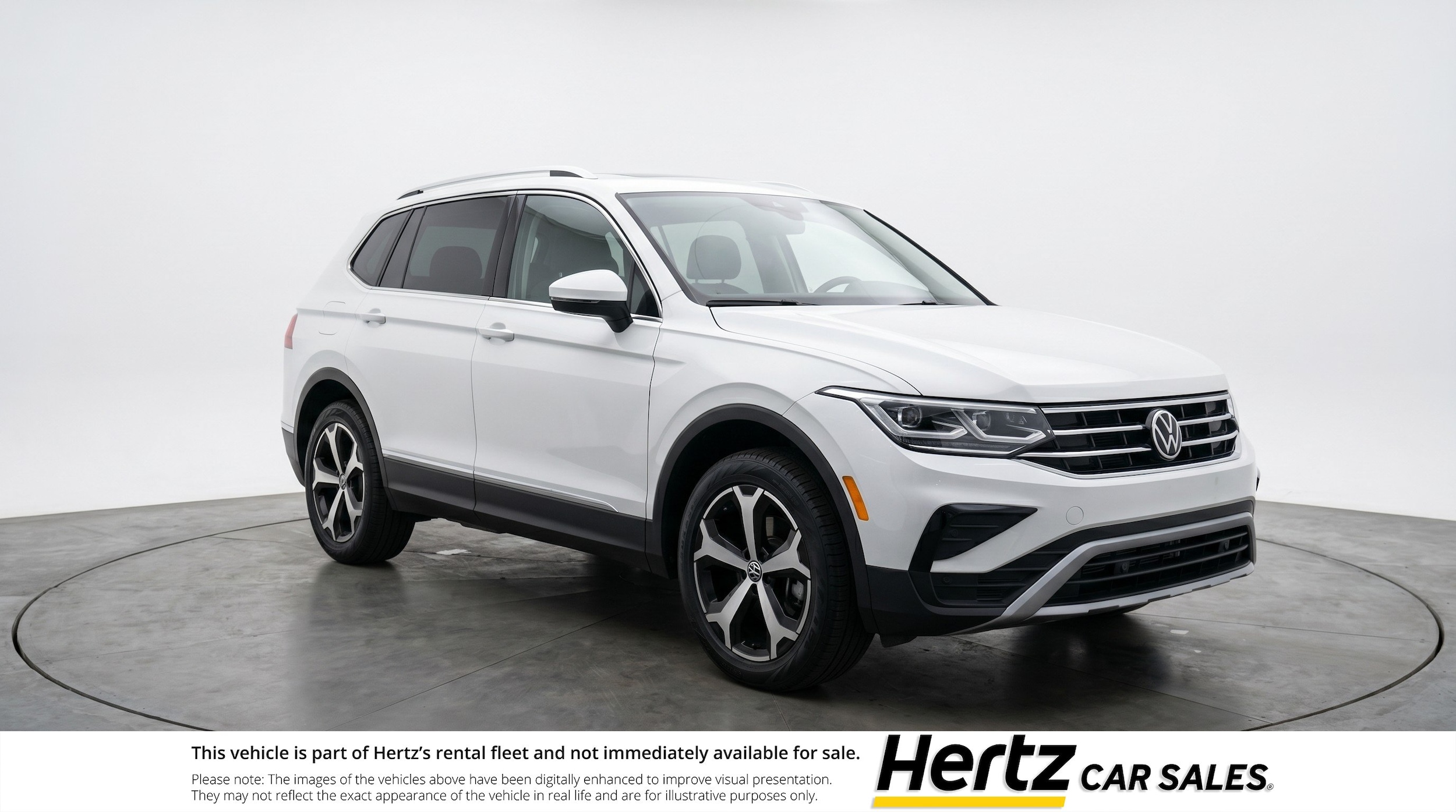 Thumbnail: 2026 Volkswagen Tiguan - 1