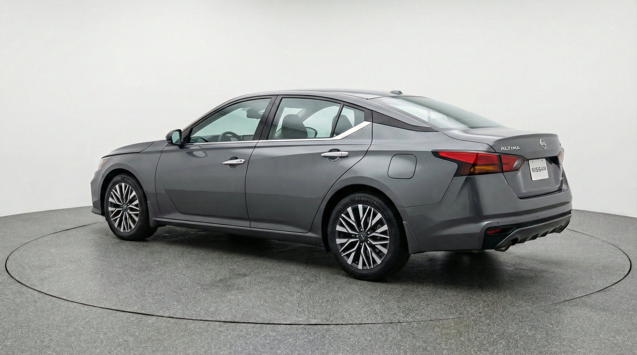 Thumbnail: 2025 Nissan Altima - 6